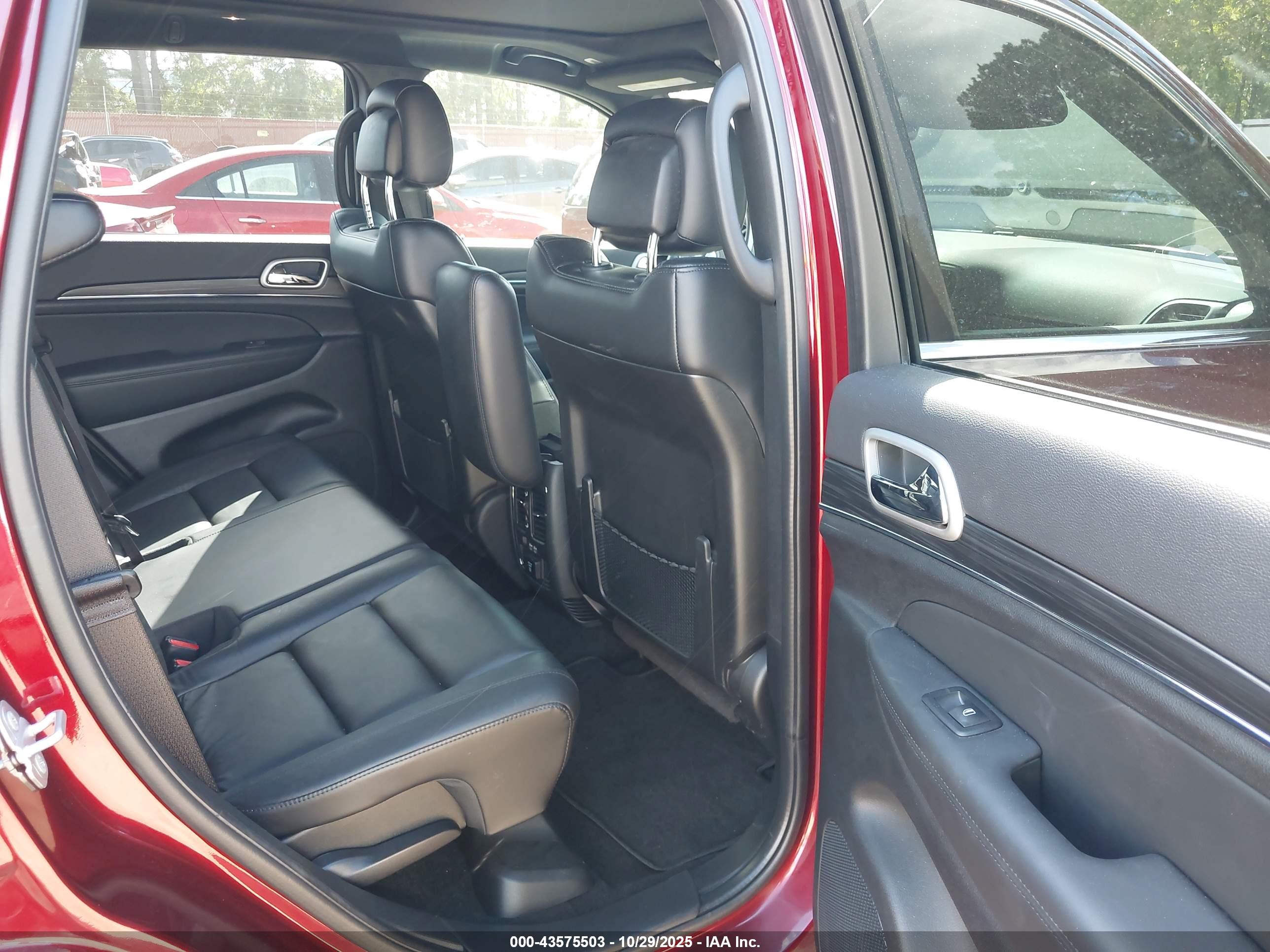 JEEP GRAND image 8