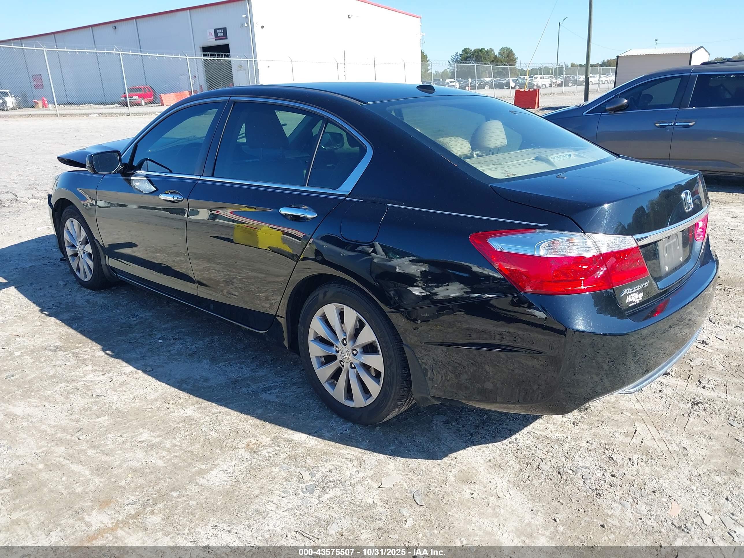 HONDA ACCORD image 3
