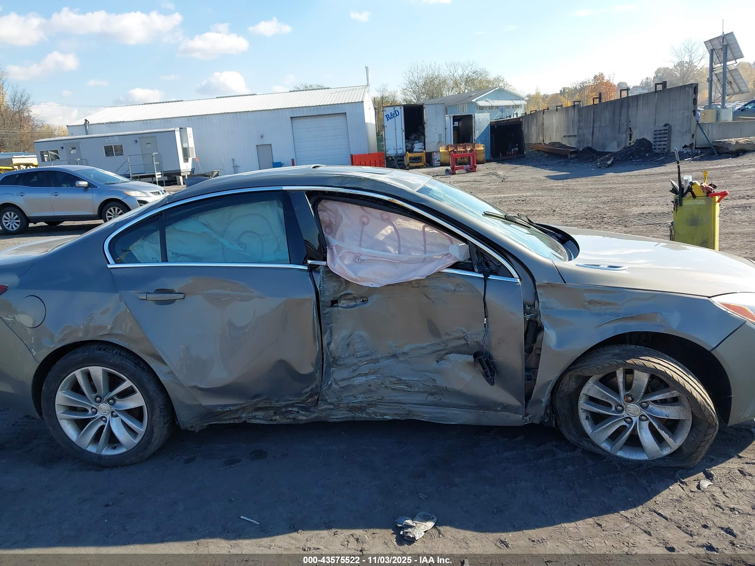 BUICK REGAL image 6