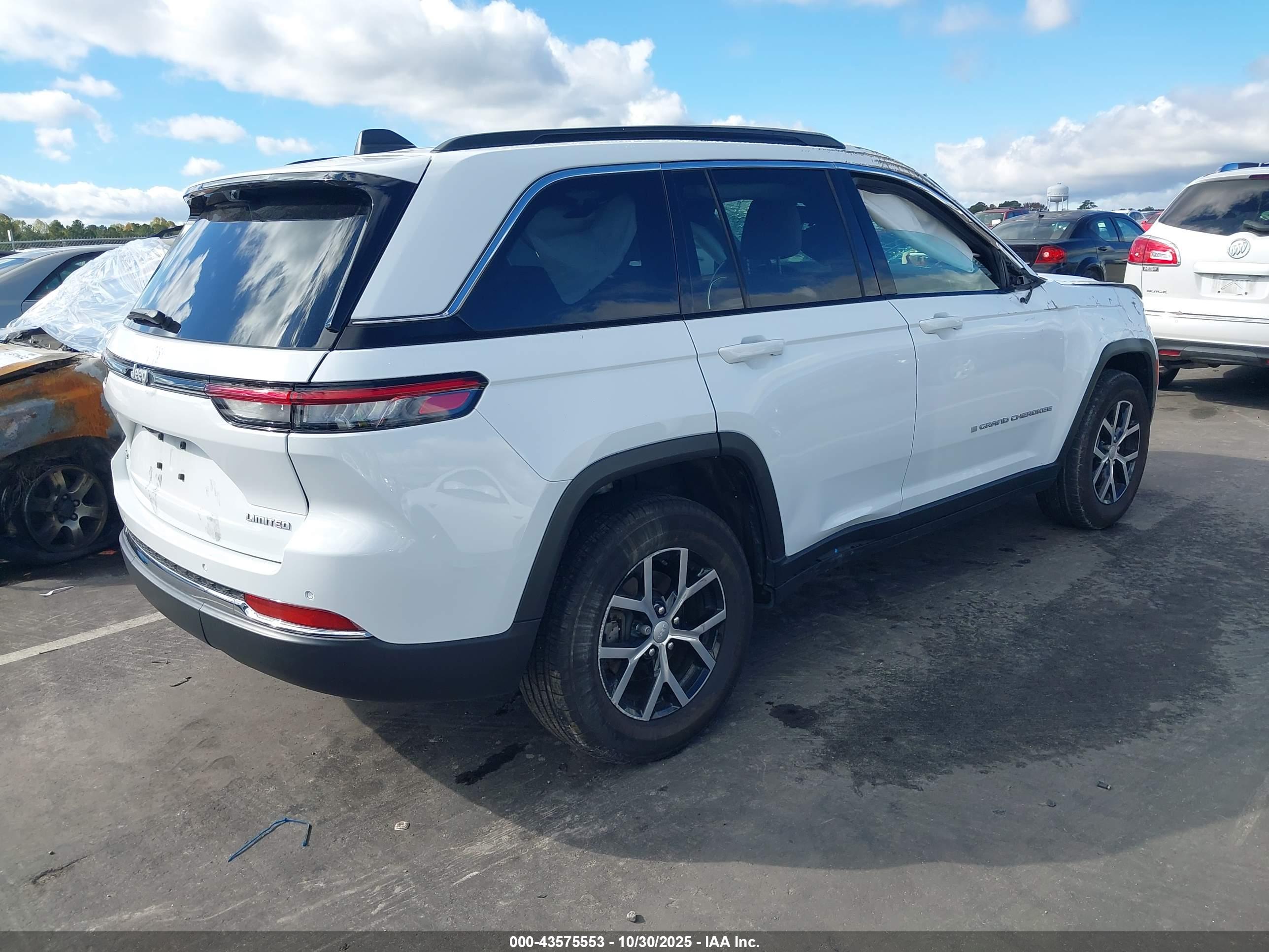 JEEP GRAND image 4