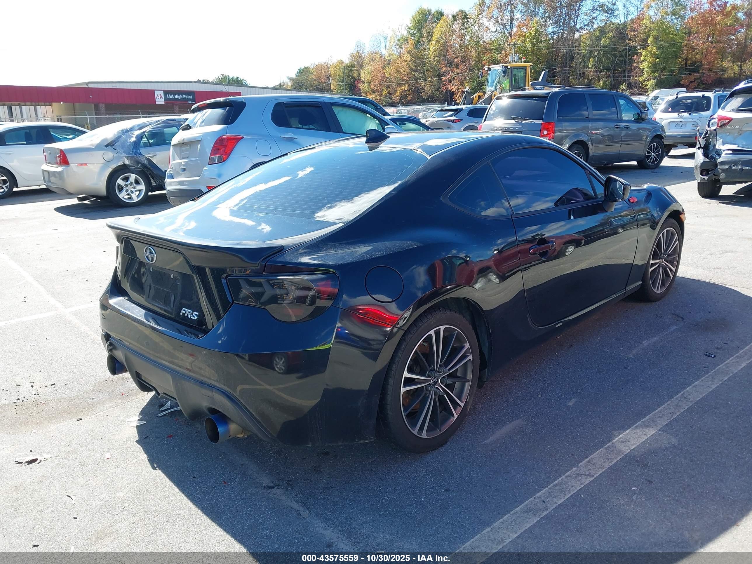 SCION FR-S image 4