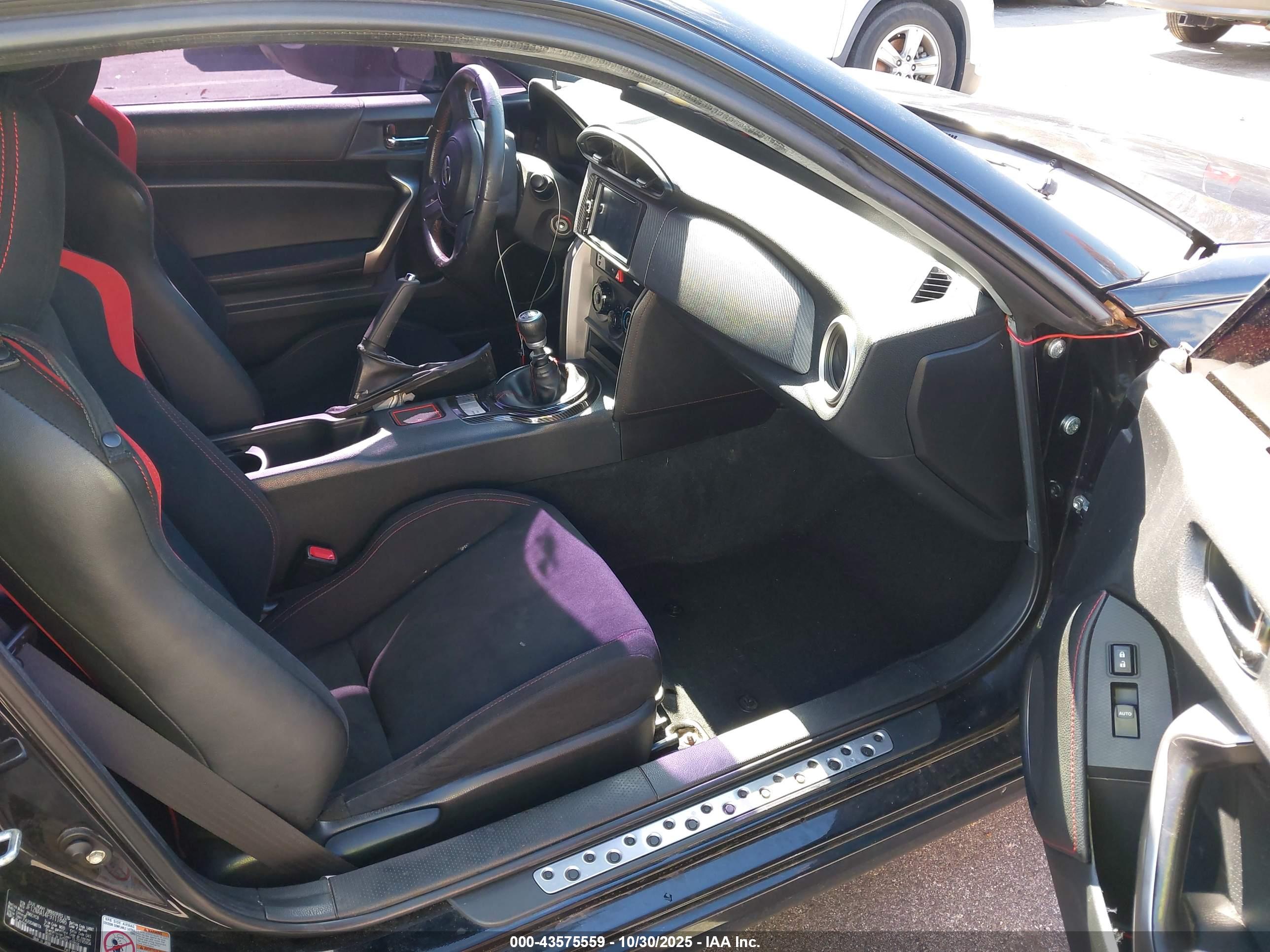 SCION FR-S image 5