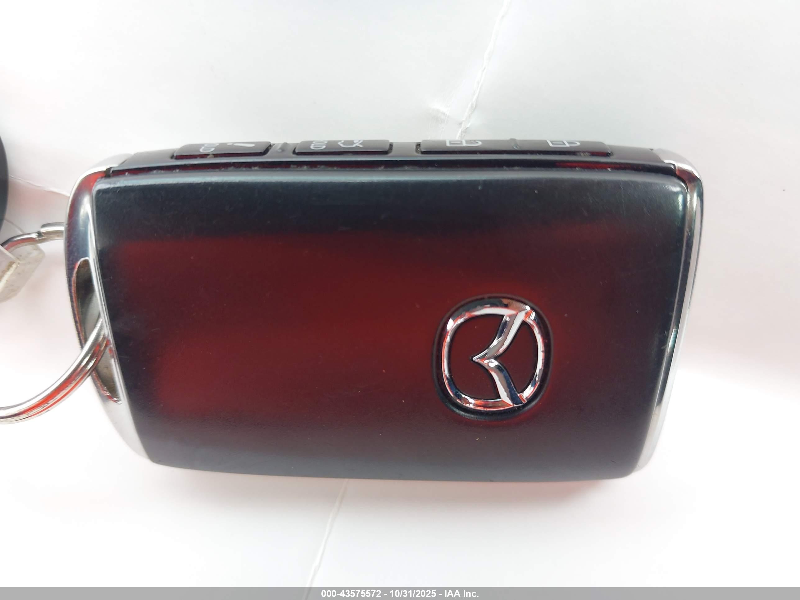 MAZDA MAZDA3 image 11