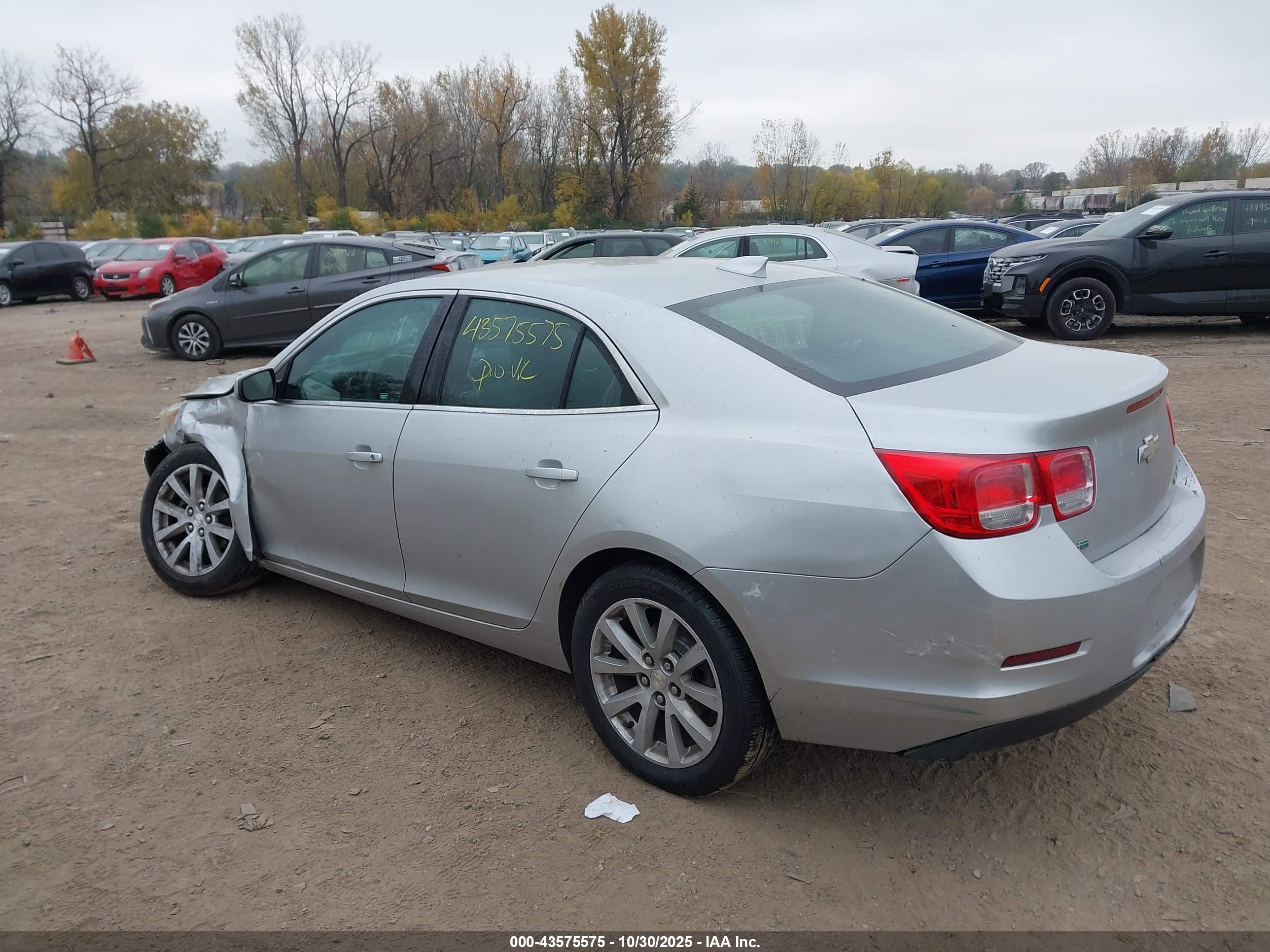 CHEVROLET MALIBU image 3
