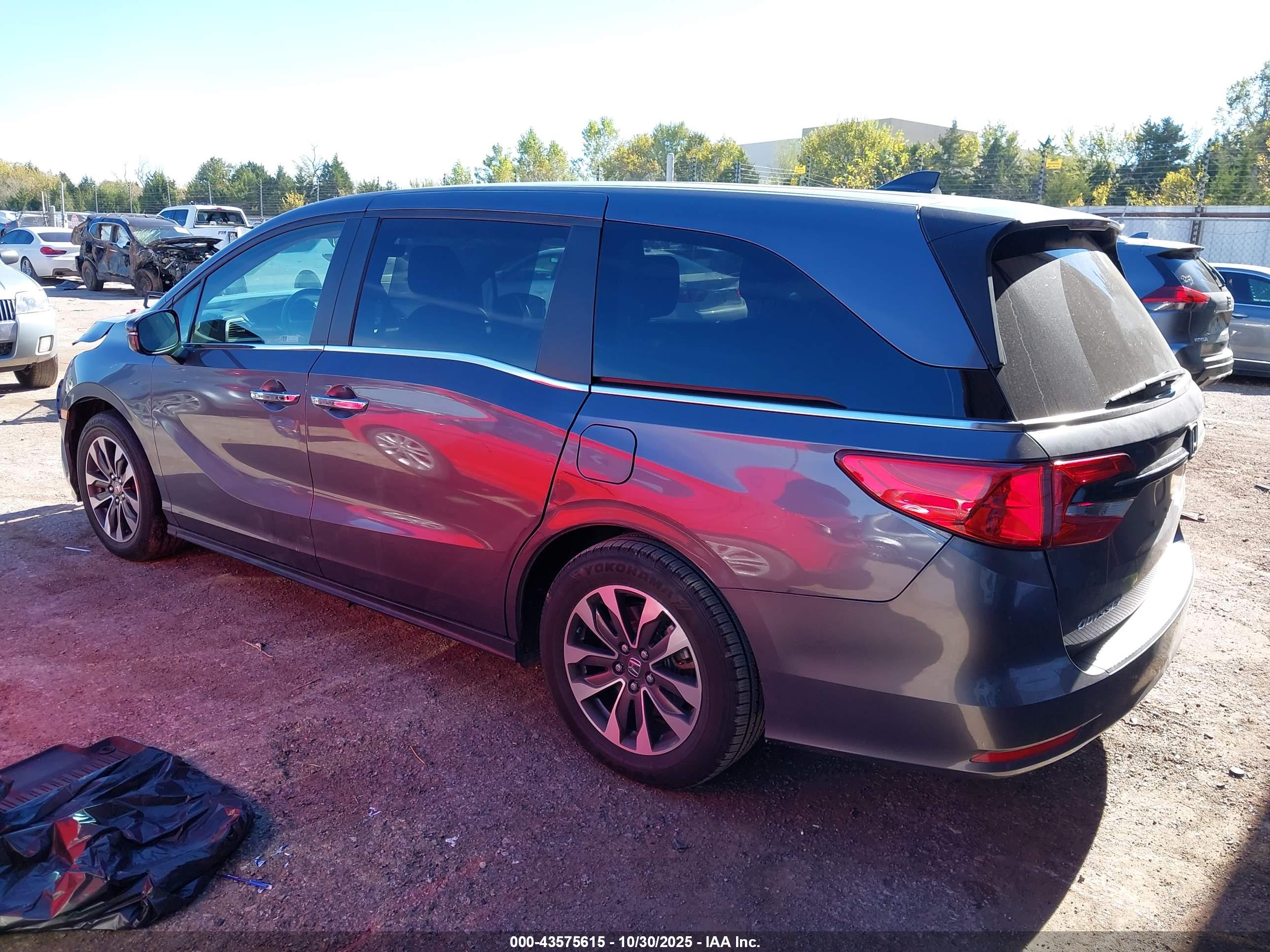 HONDA ODYSSEY image 3
