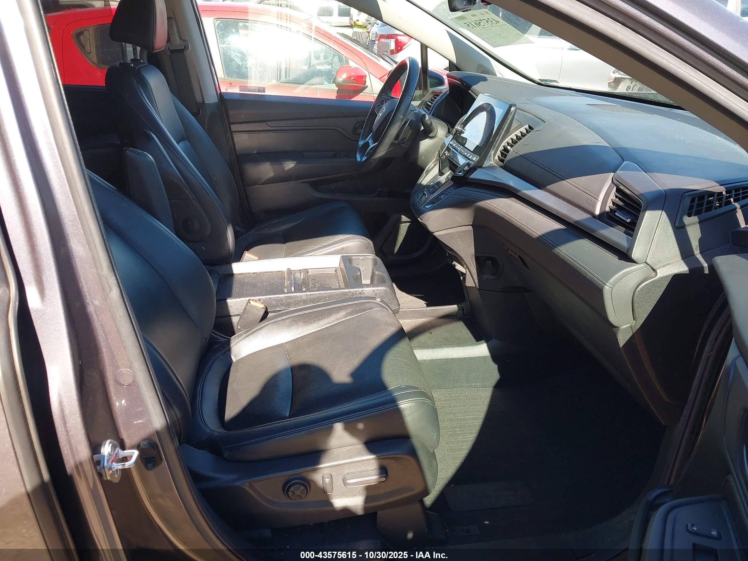 HONDA ODYSSEY image 5