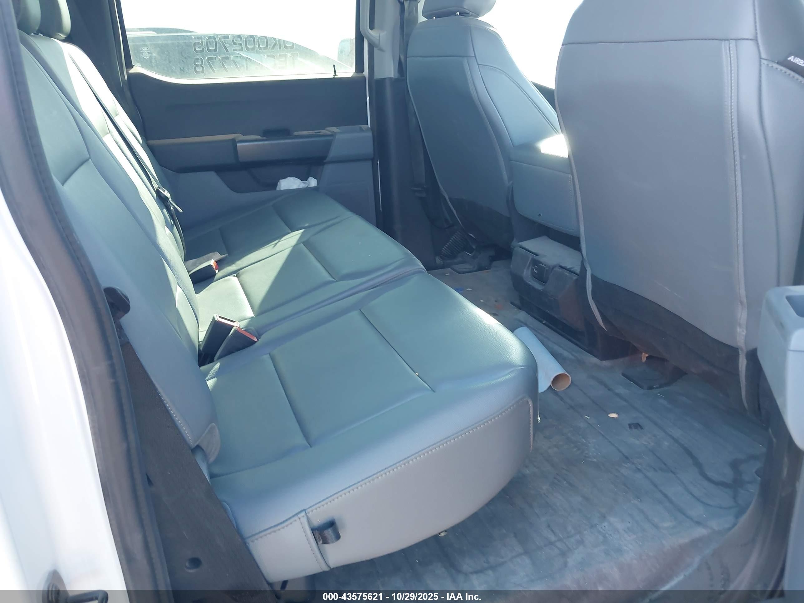 FORD F-150 image 8