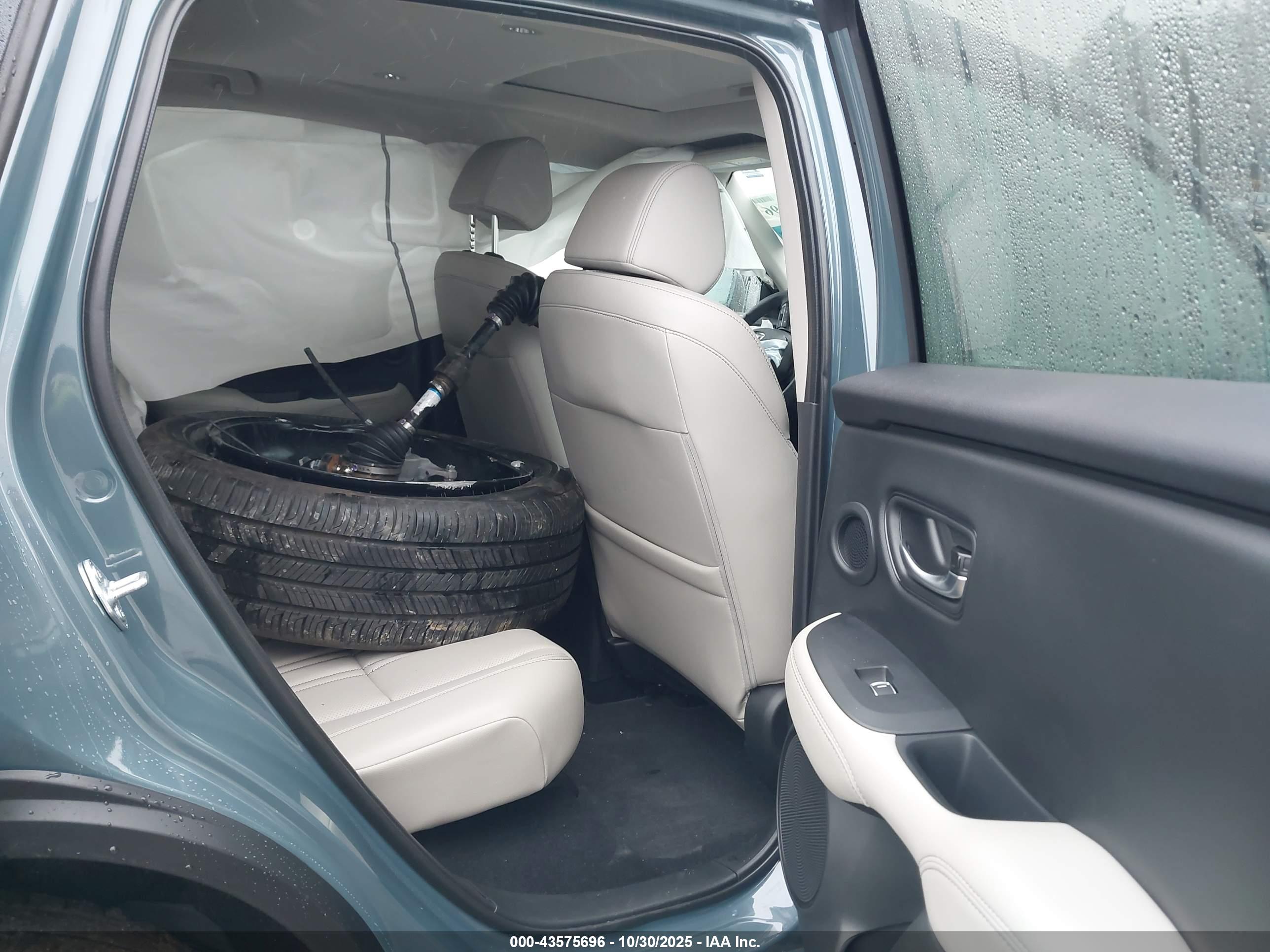 HONDA HR-V image 8