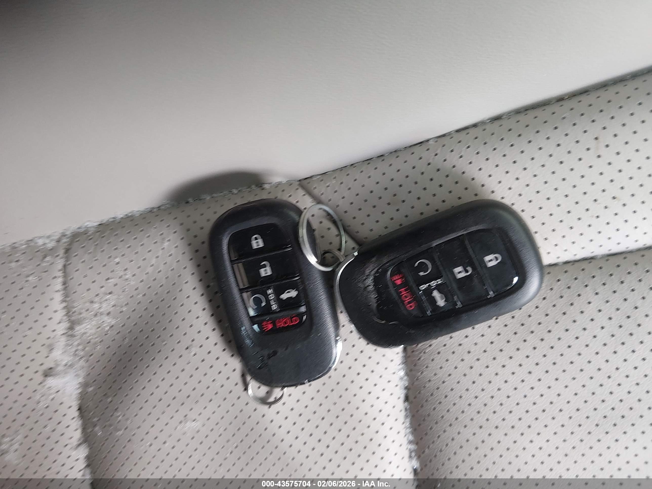 HONDA ACCORD image 11