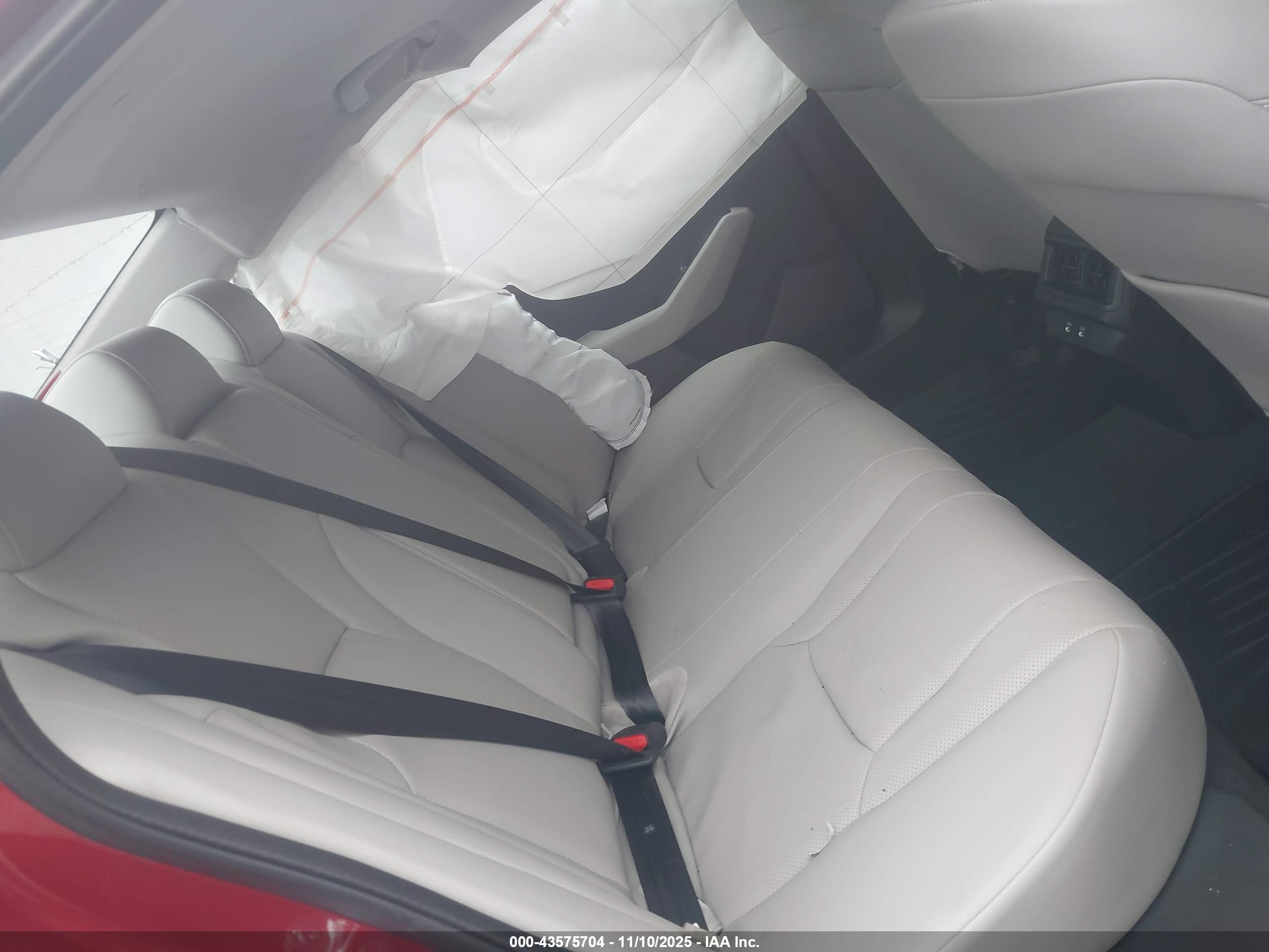 HONDA ACCORD image 8
