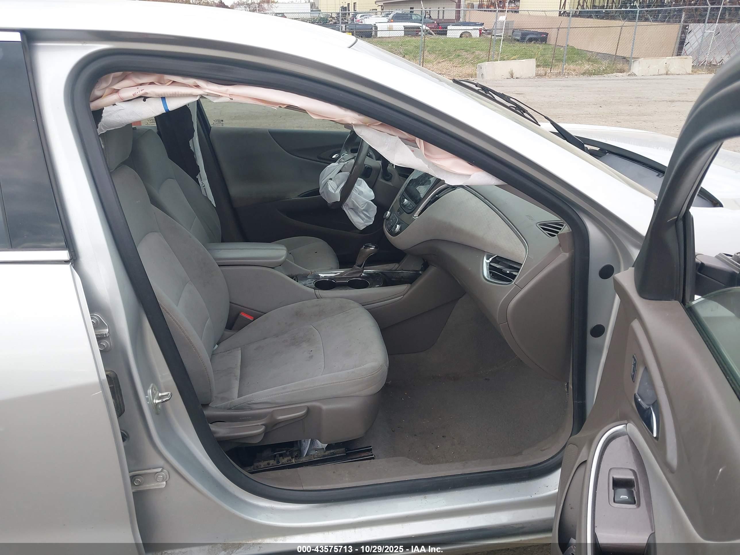 CHEVROLET MALIBU image 5