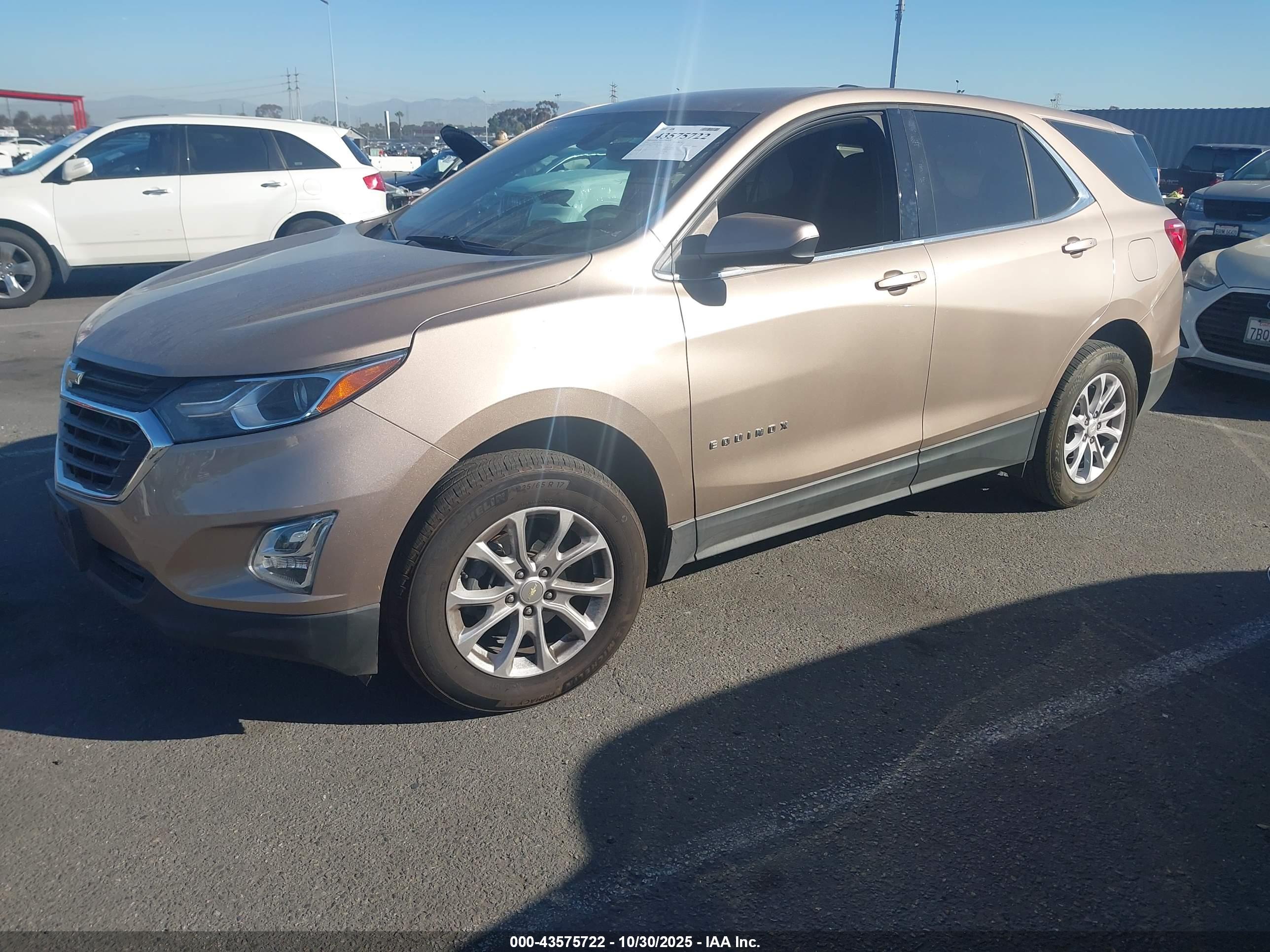 CHEVROLET EQUINOX image 2