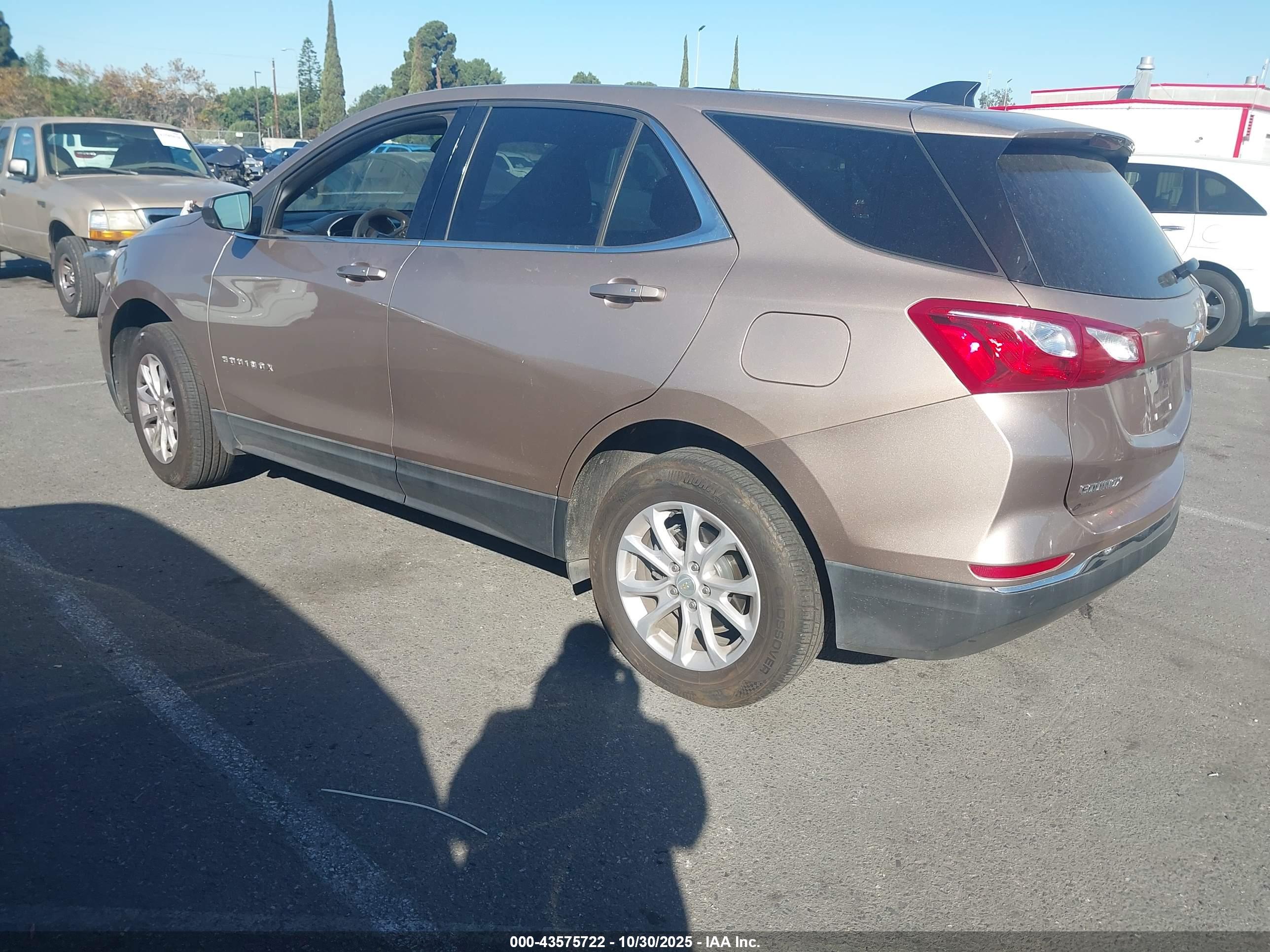 CHEVROLET EQUINOX image 3
