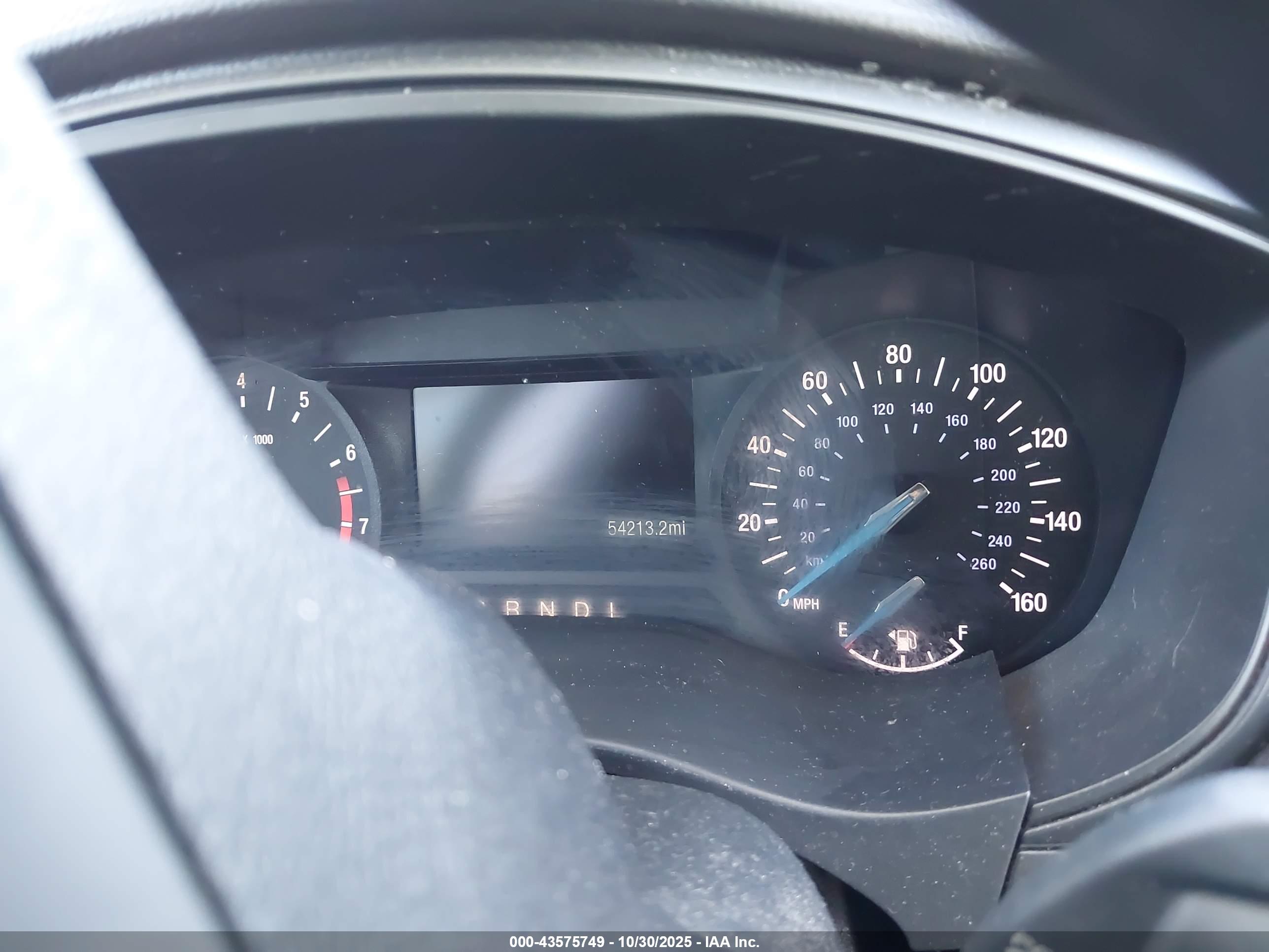 FORD FUSION image 7