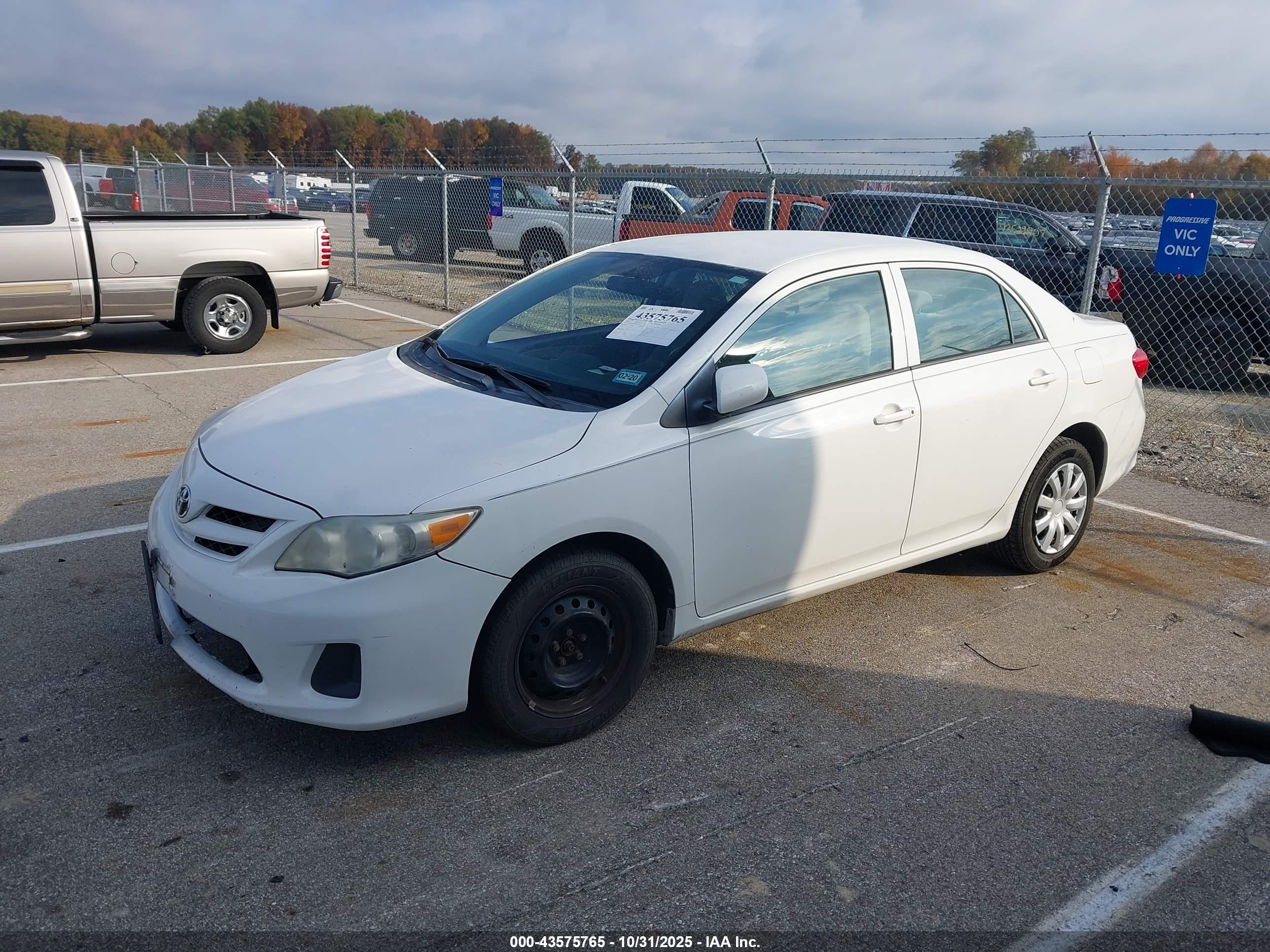 TOYOTA COROLLA image 2