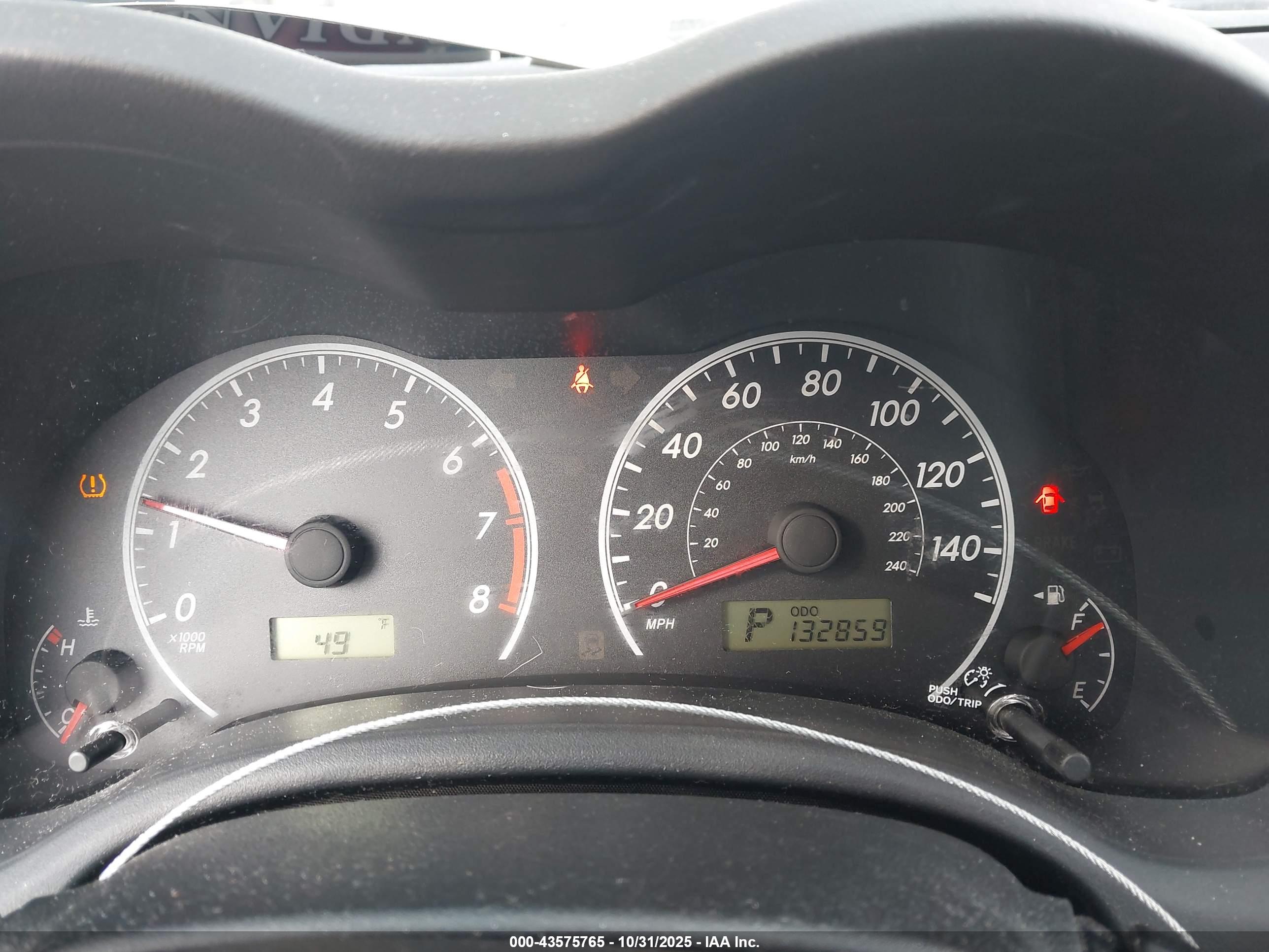 TOYOTA COROLLA image 7