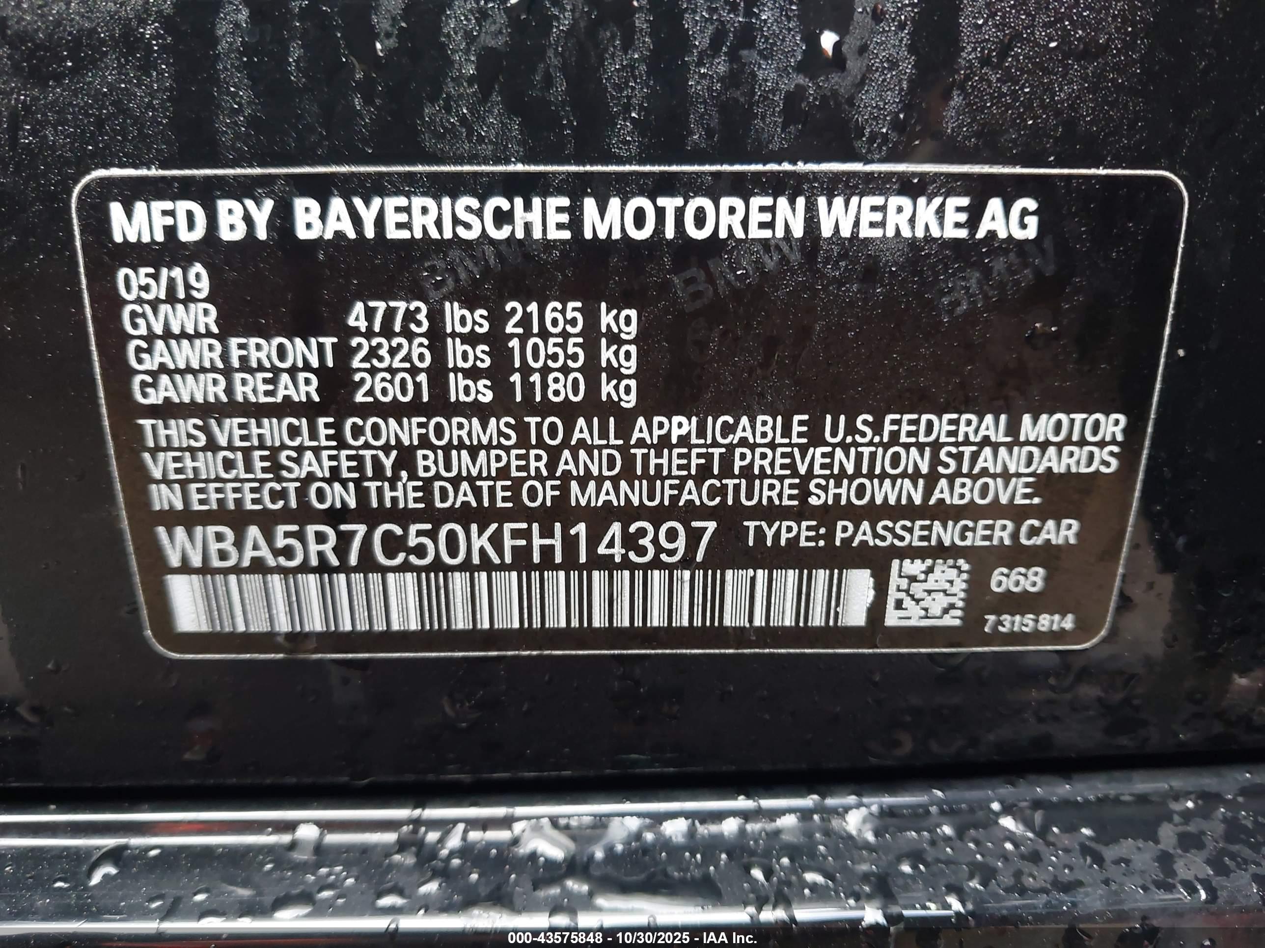 BMW 330I image 9