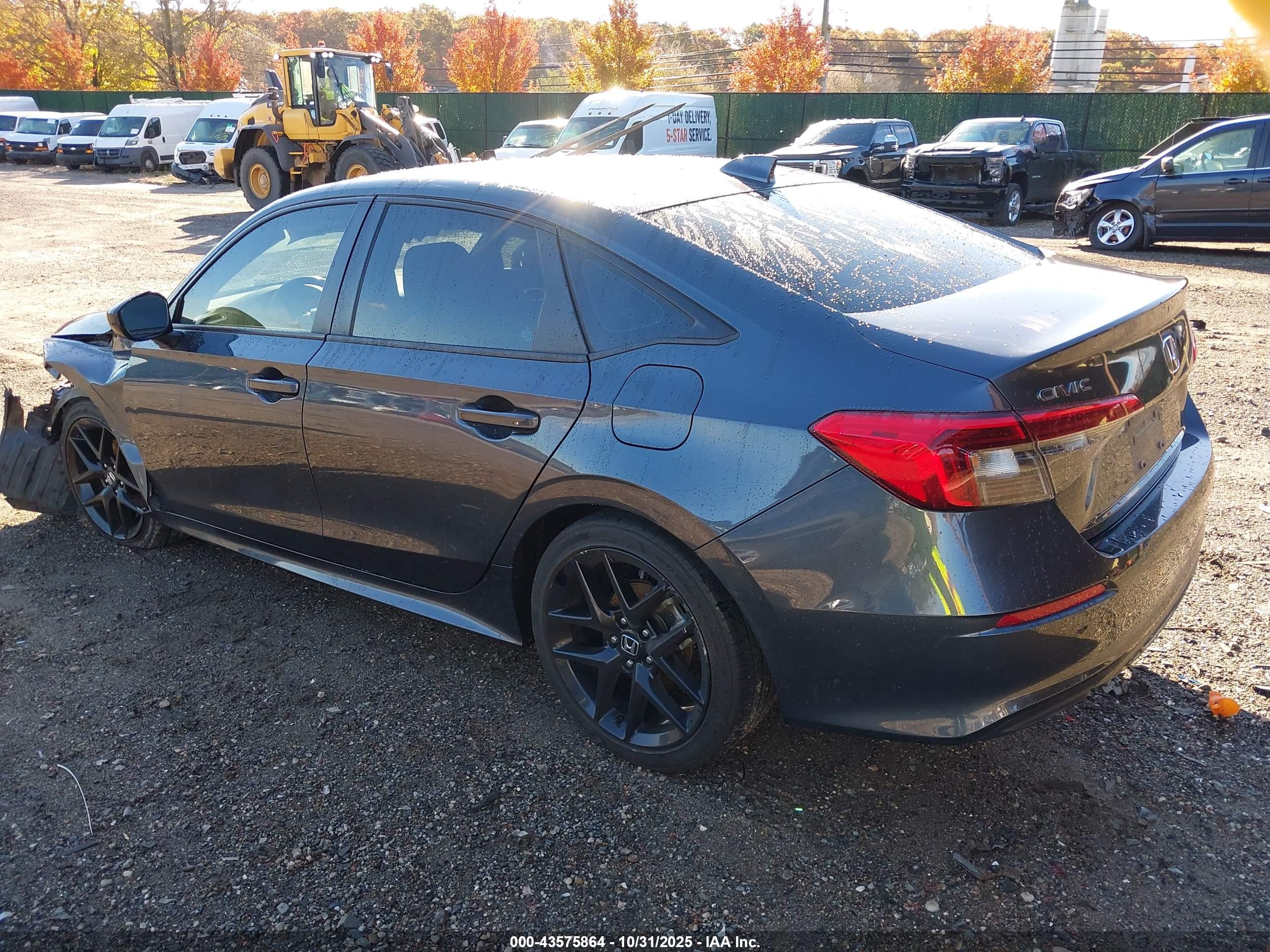 HONDA CIVIC image 3
