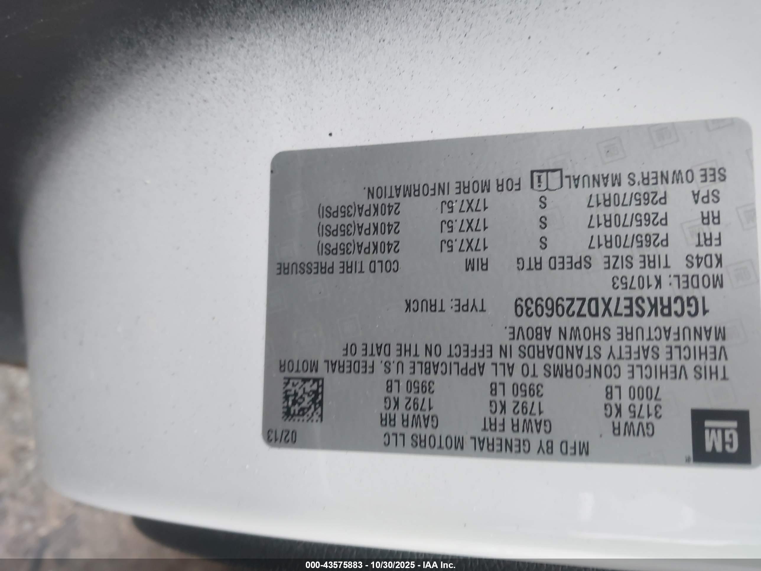 CHEVROLET SILVERADO image 9