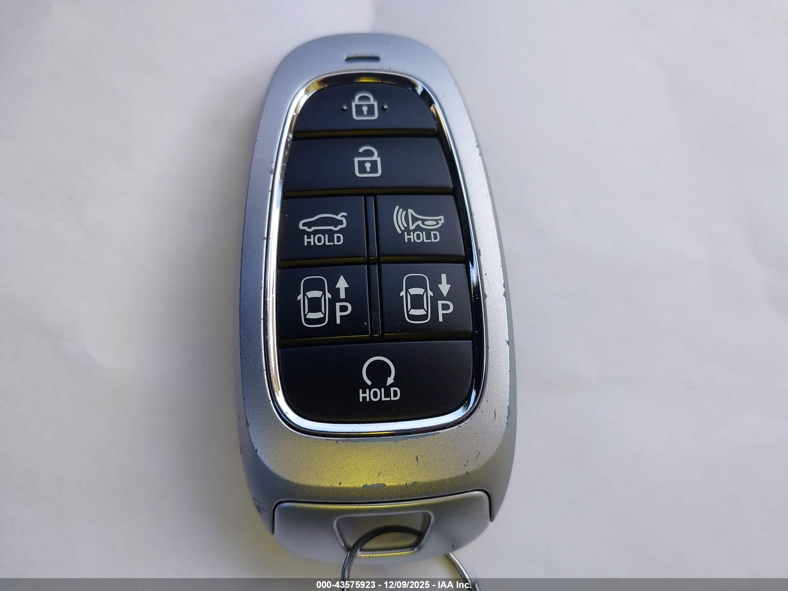 HYUNDAI SONATA image 11