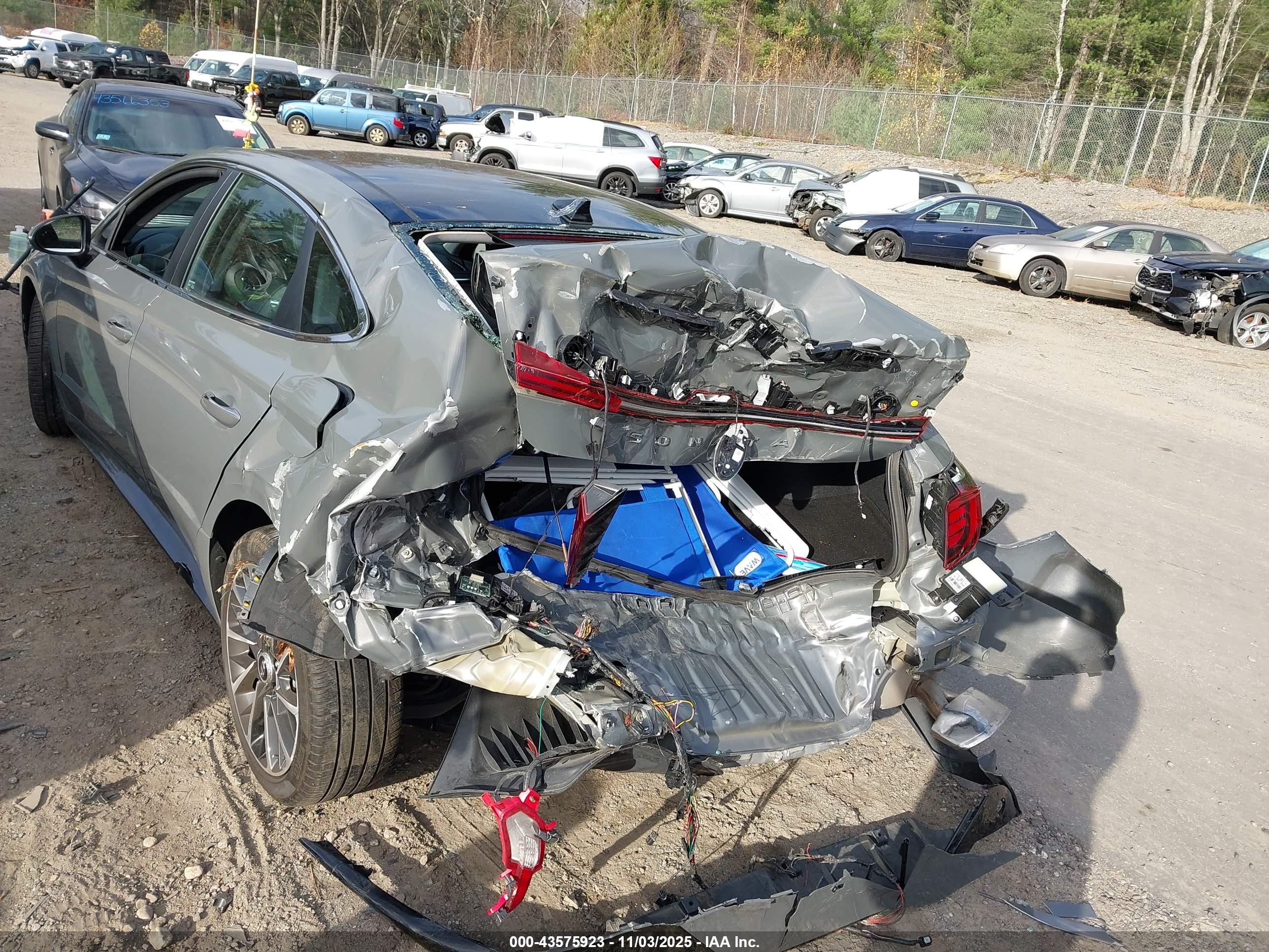 HYUNDAI SONATA image 6