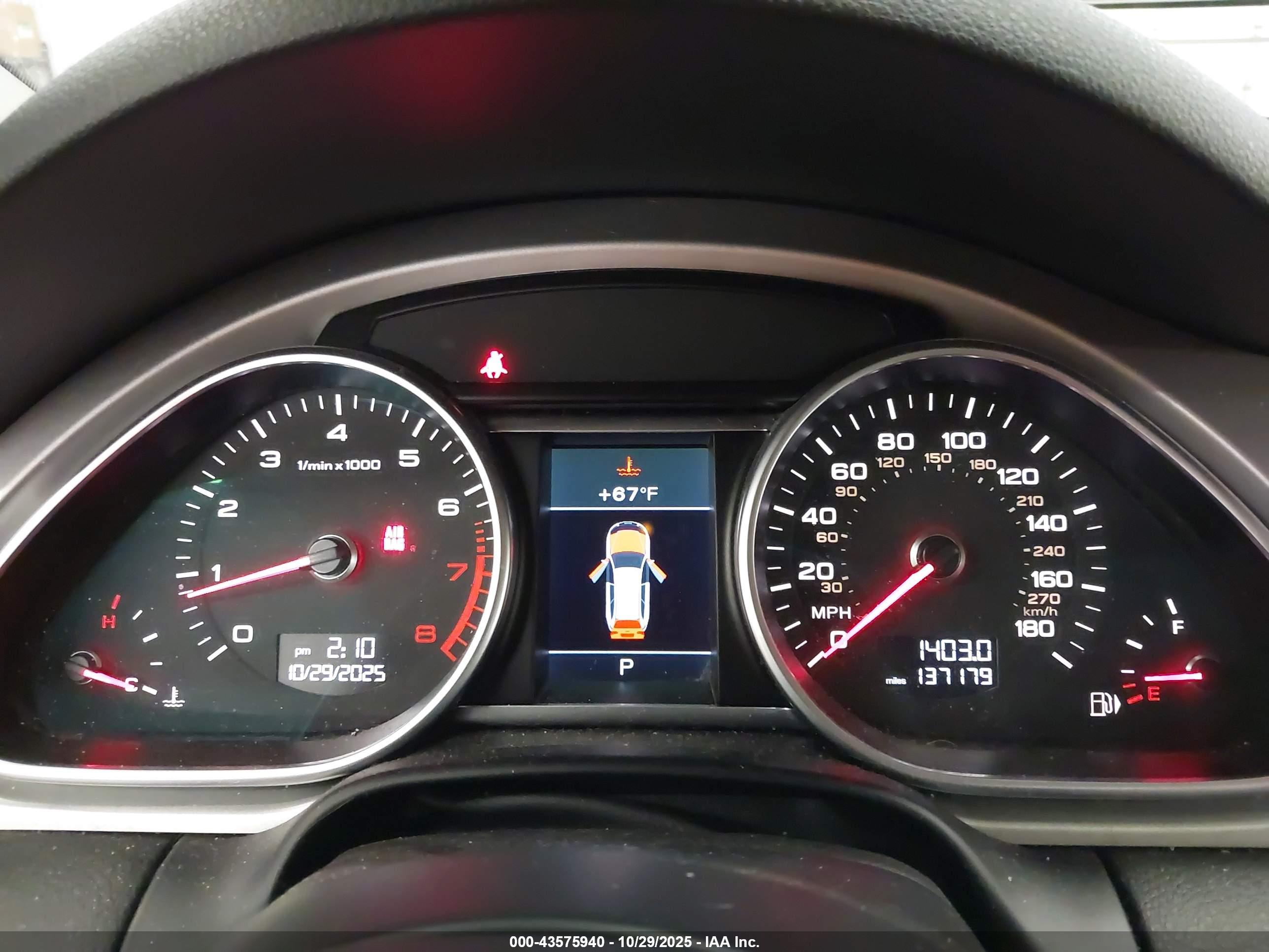 AUDI Q7 image 7