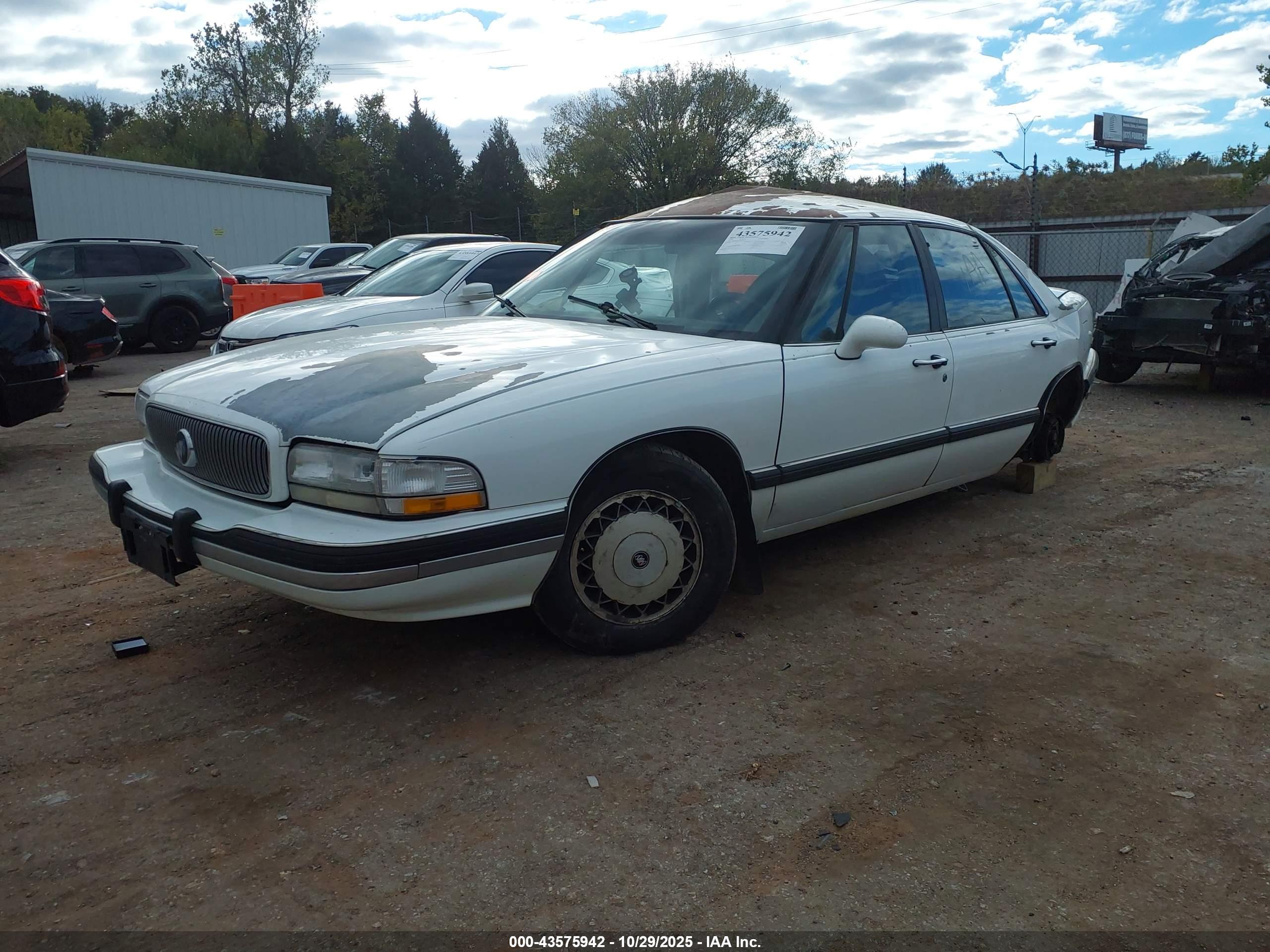 BUICK LESABRE image 2