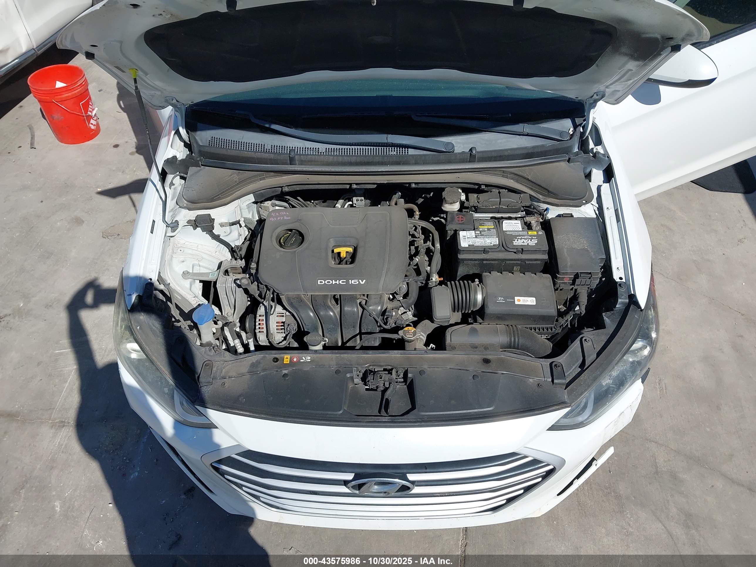 HYUNDAI ELANTRA image 10