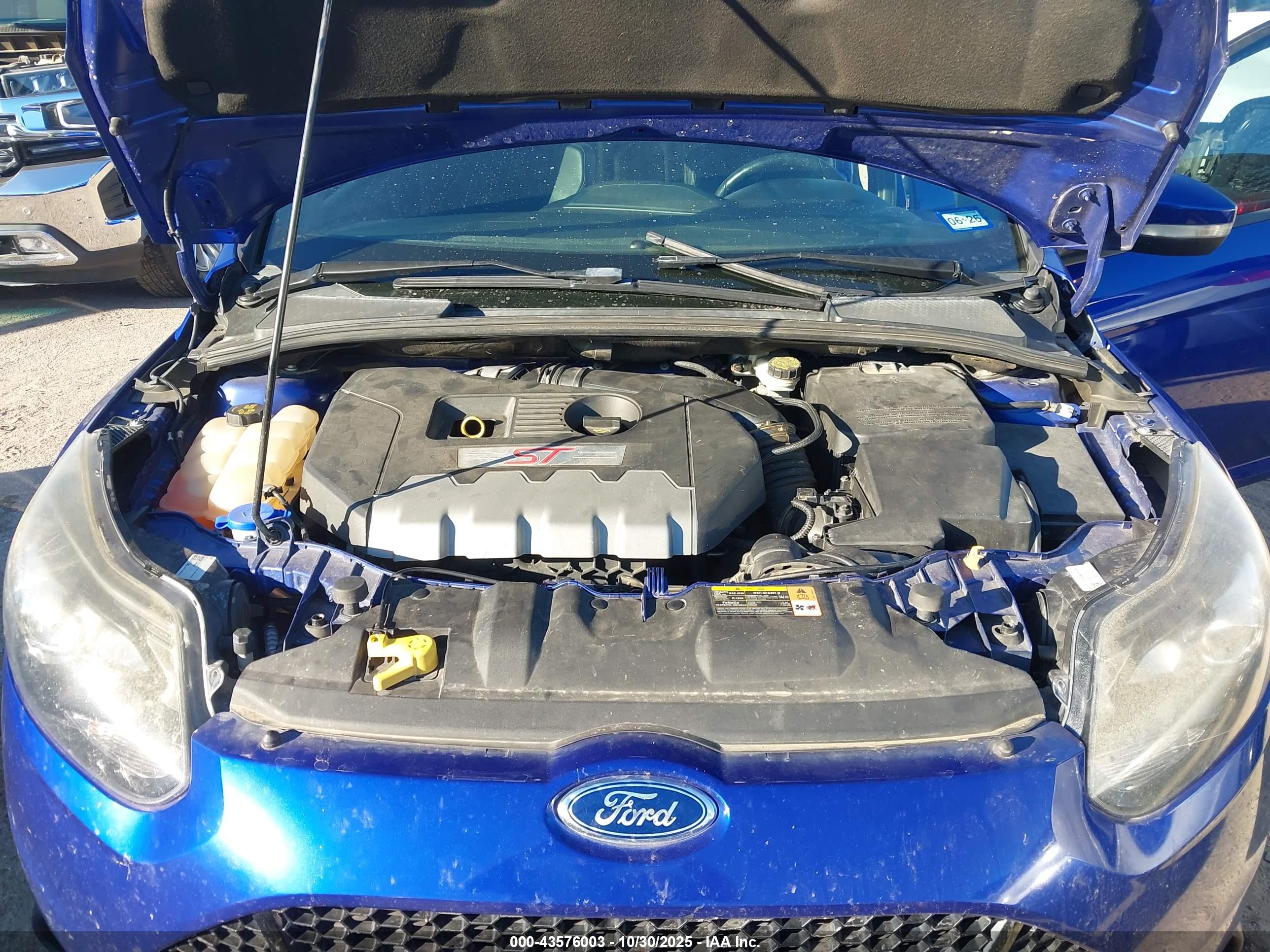 FORD FOCUS image 10