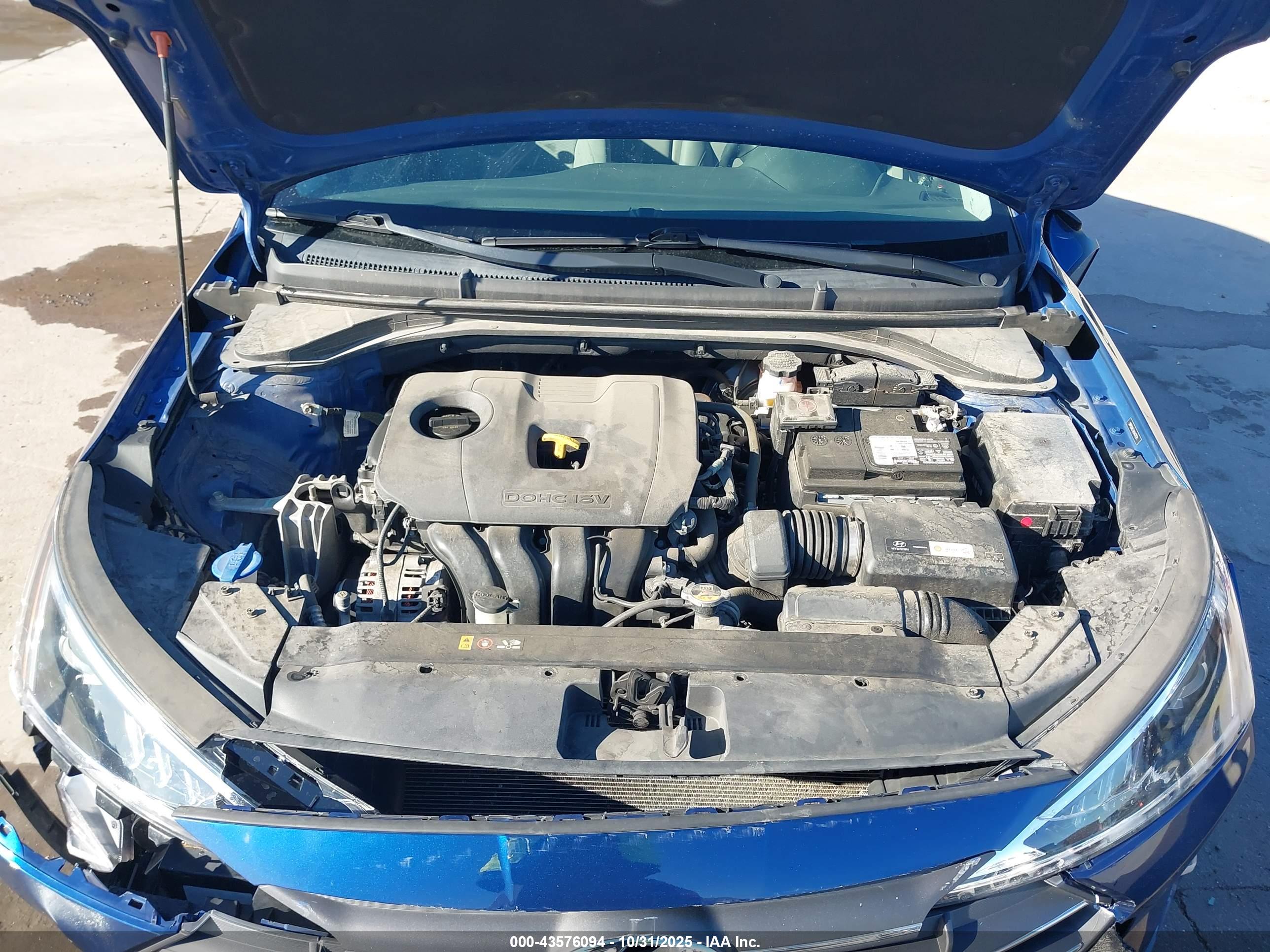 HYUNDAI ELANTRA image 10