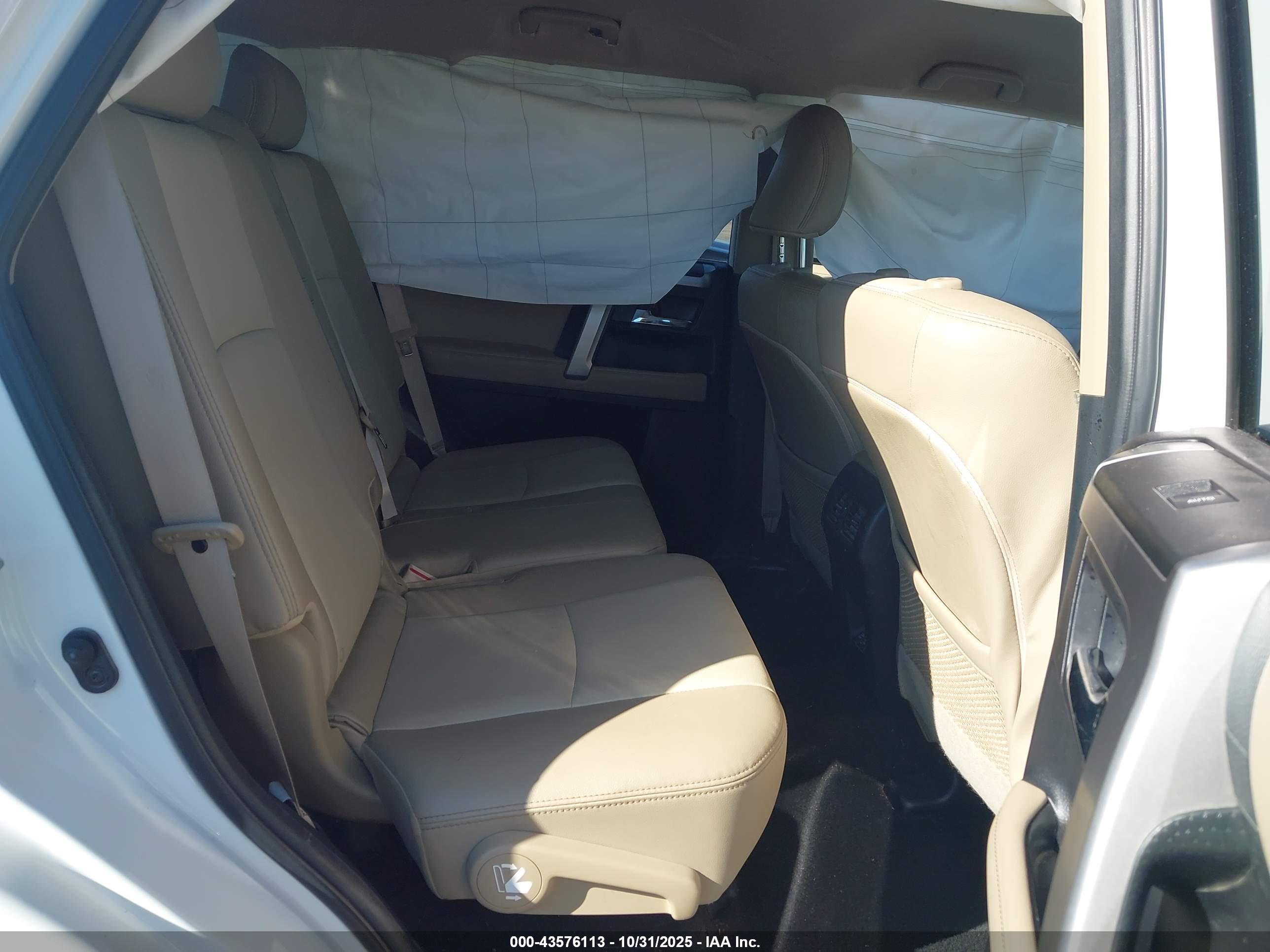 TOYOTA 4RUNNER image 8