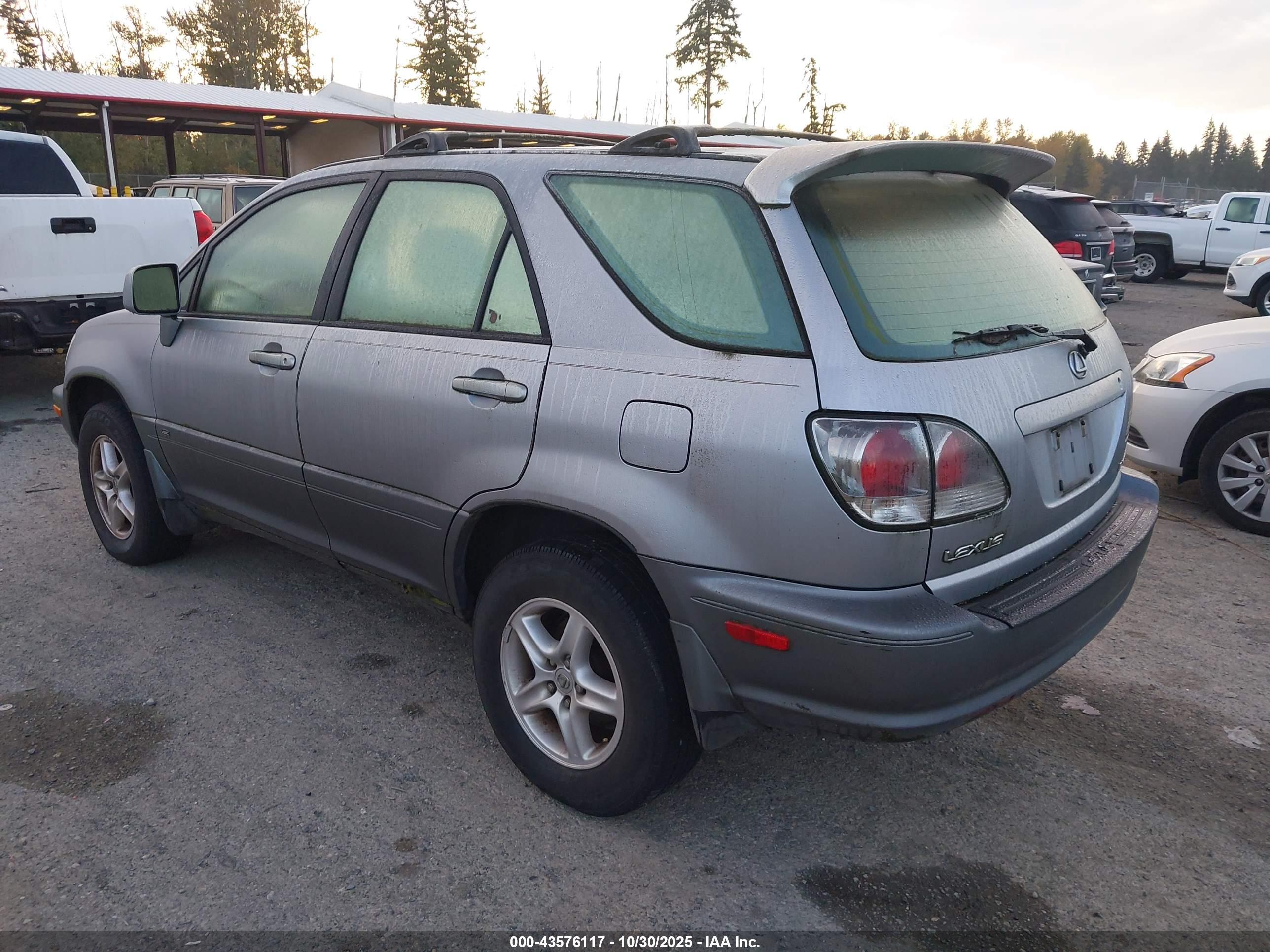 LEXUS RX image 3