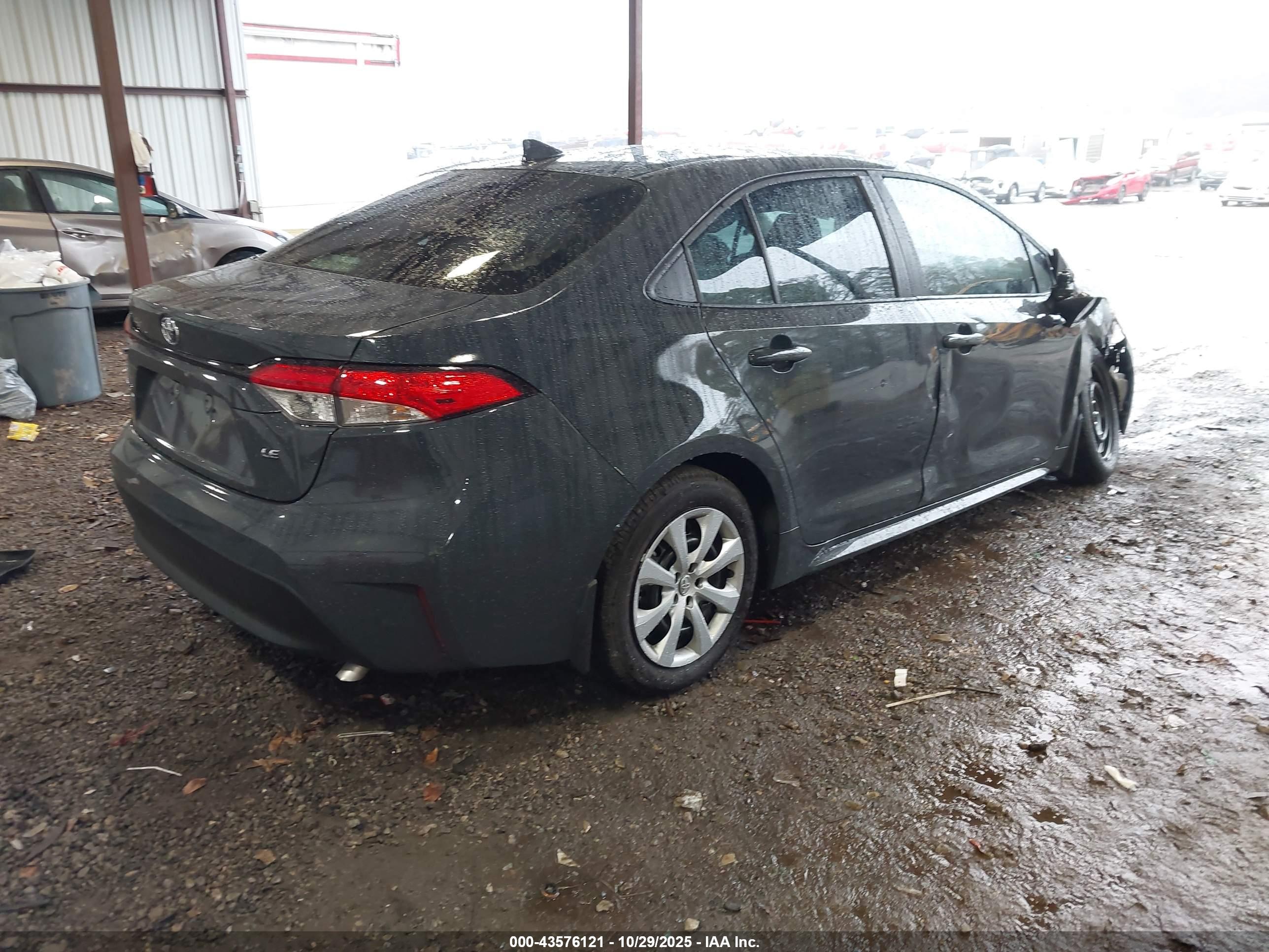 TOYOTA COROLLA image 4