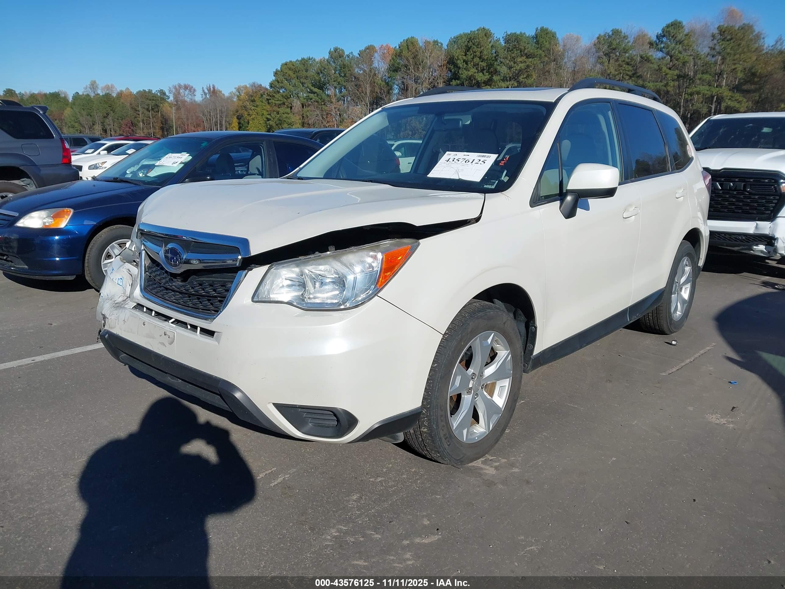 SUBARU FORESTER image 2