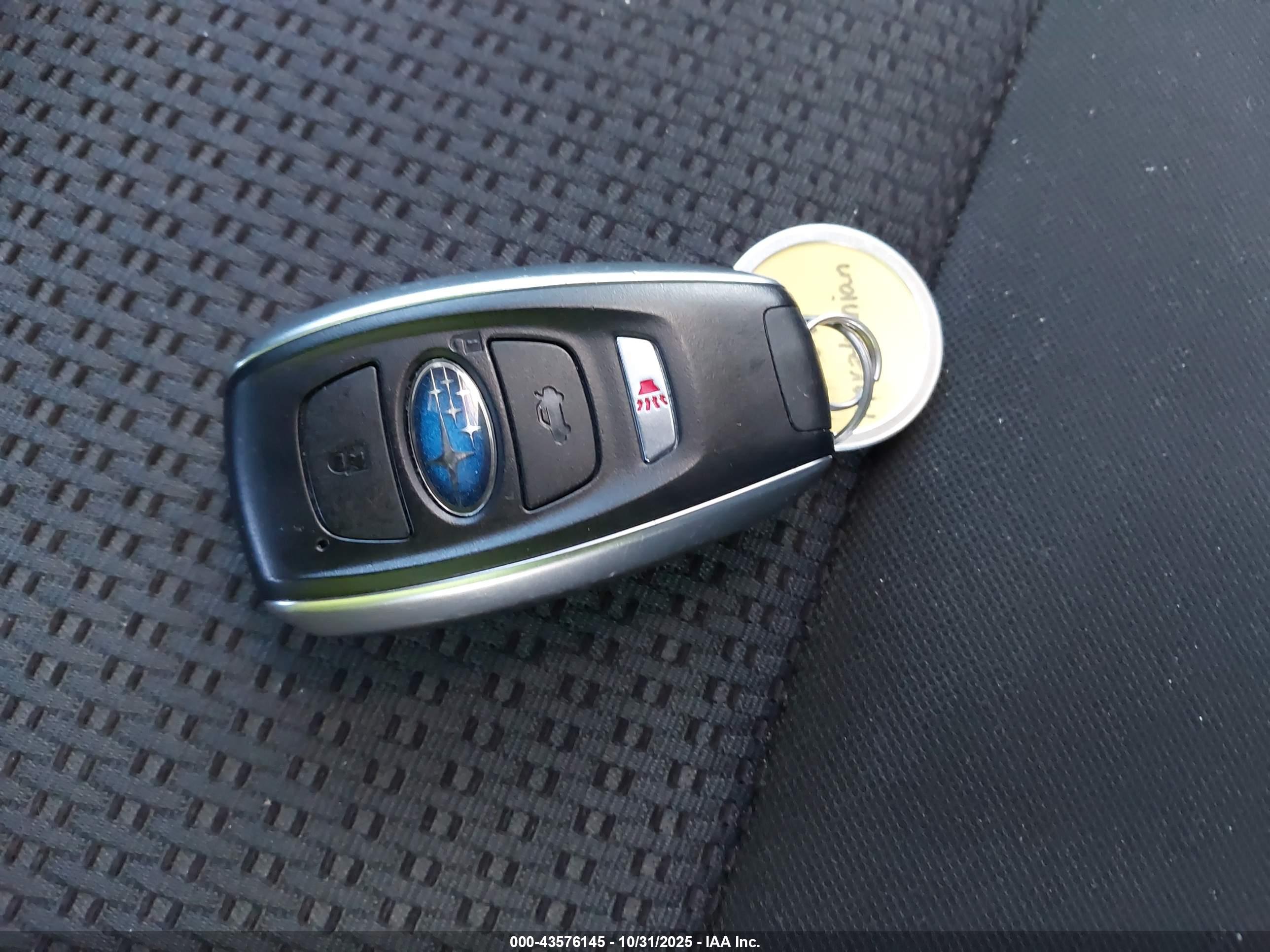 SUBARU OUTBACK image 11