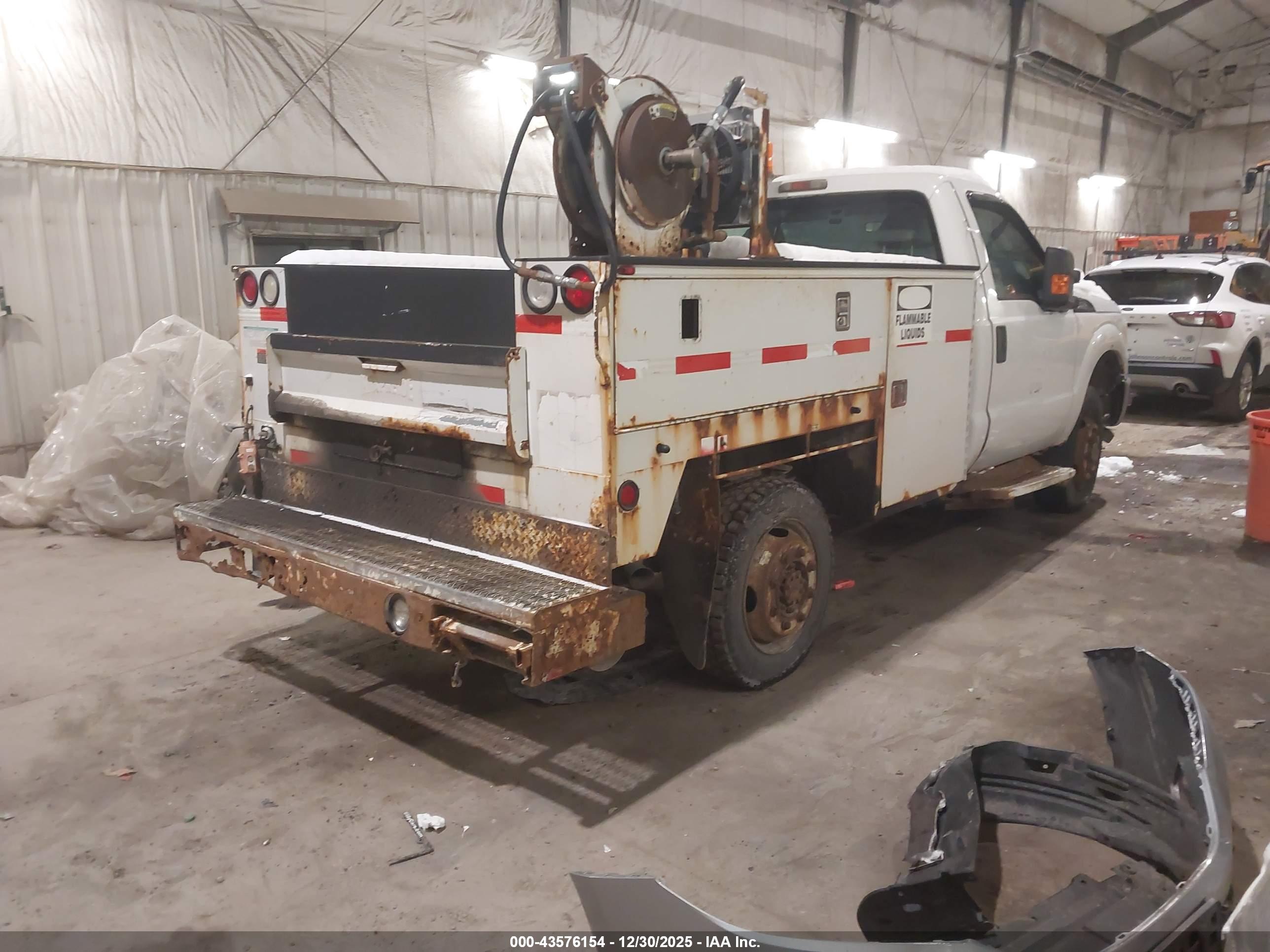 FORD F-350 image 4