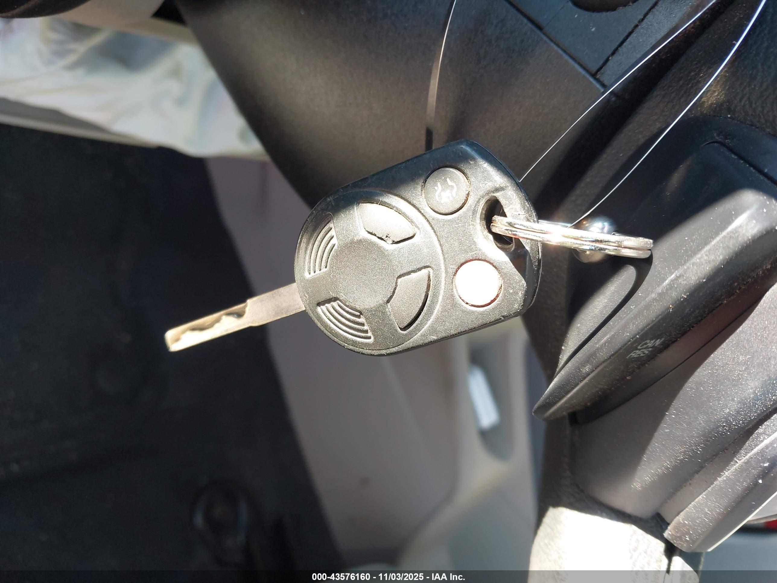 FORD FOCUS image 11