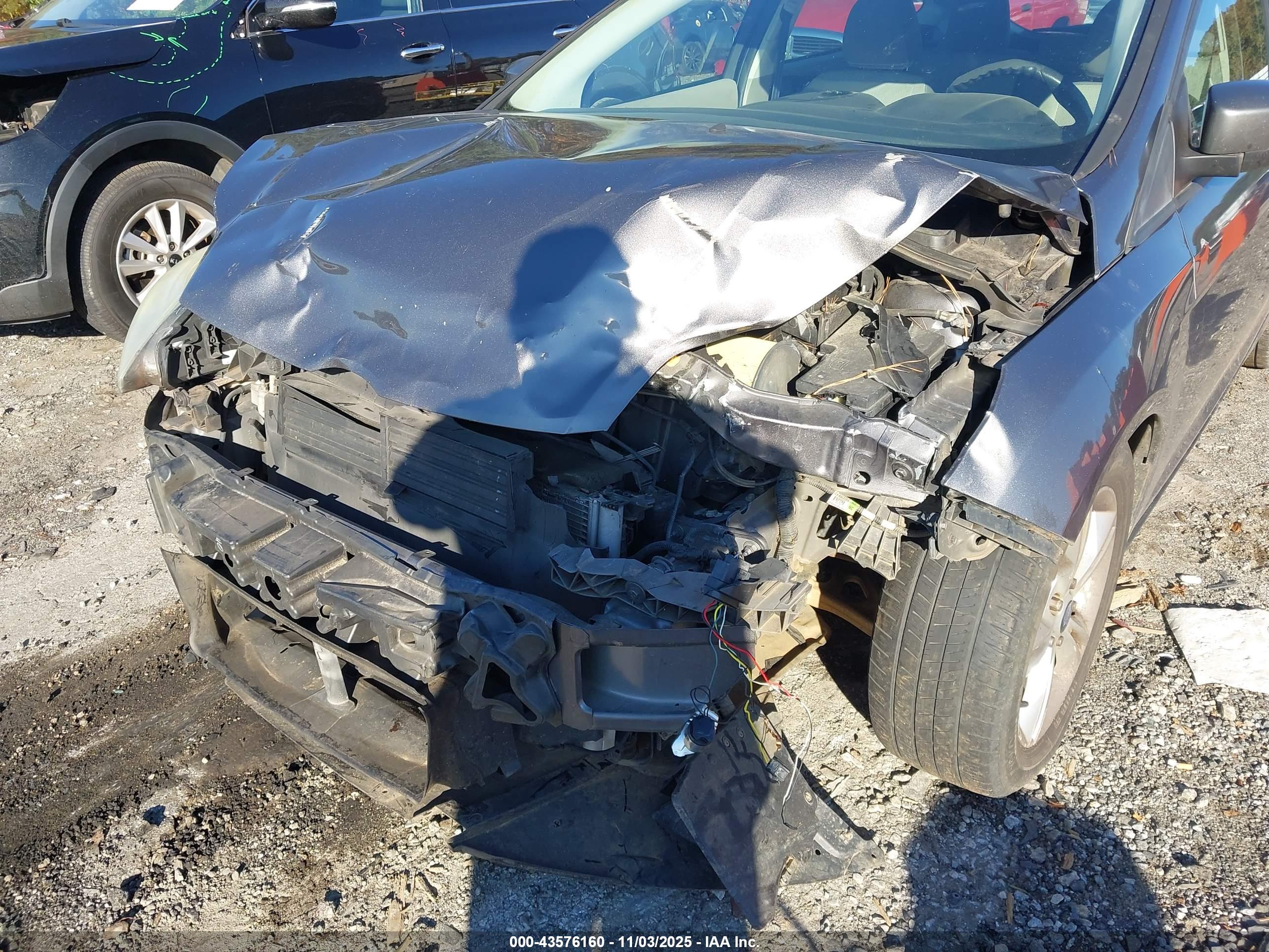 FORD FOCUS image 6