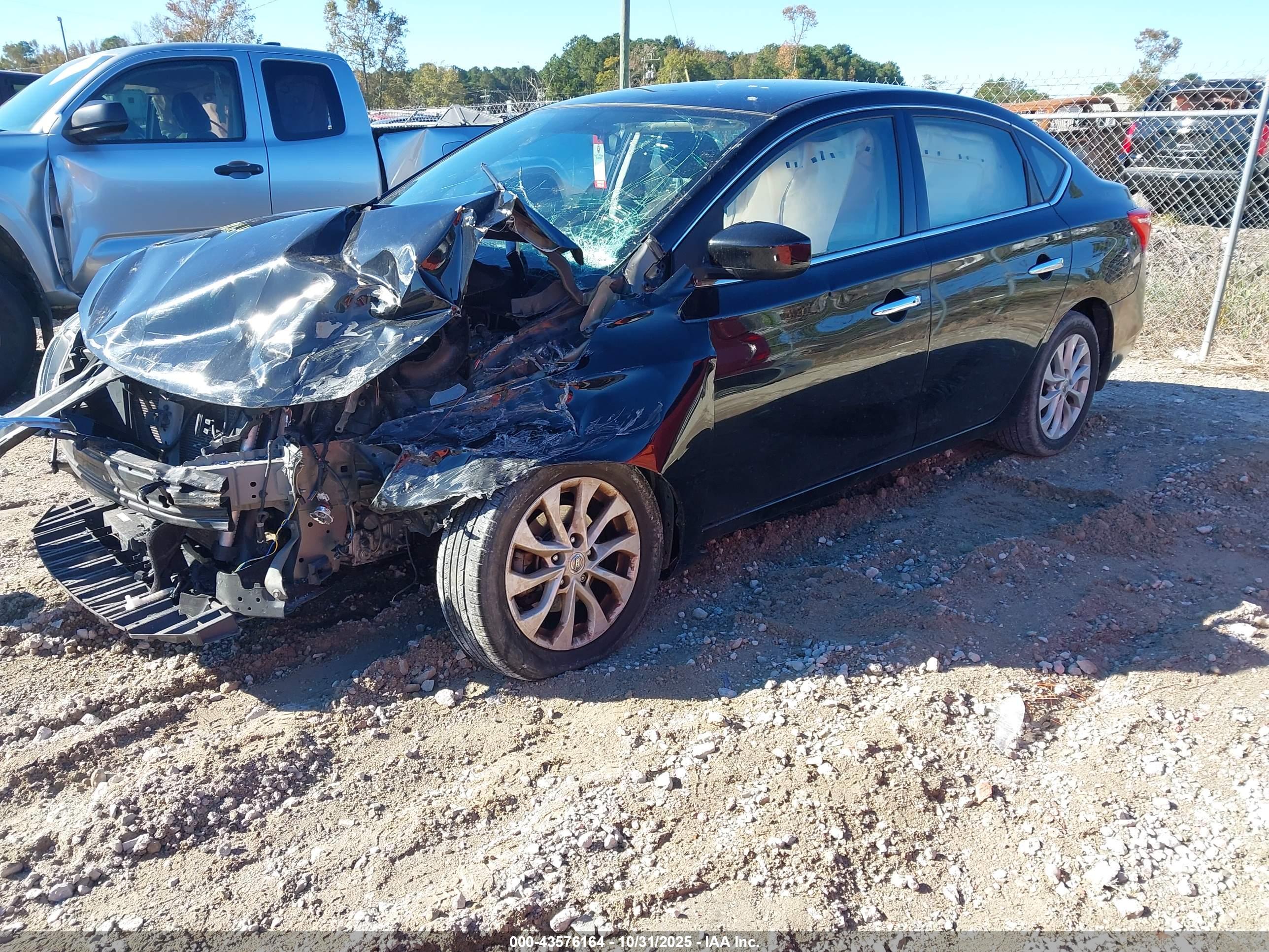 NISSAN SENTRA image 2