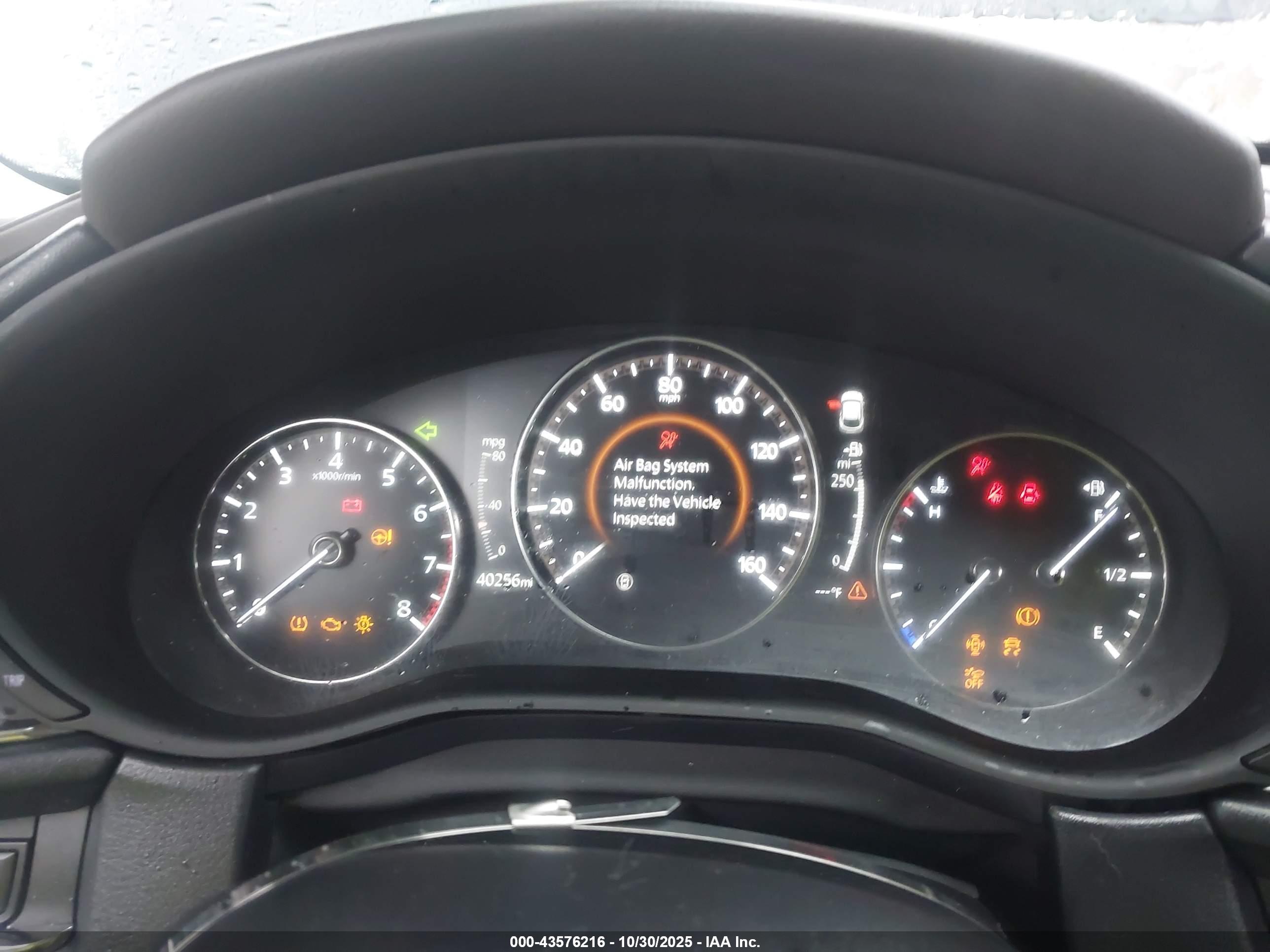 MAZDA CX-30 image 7