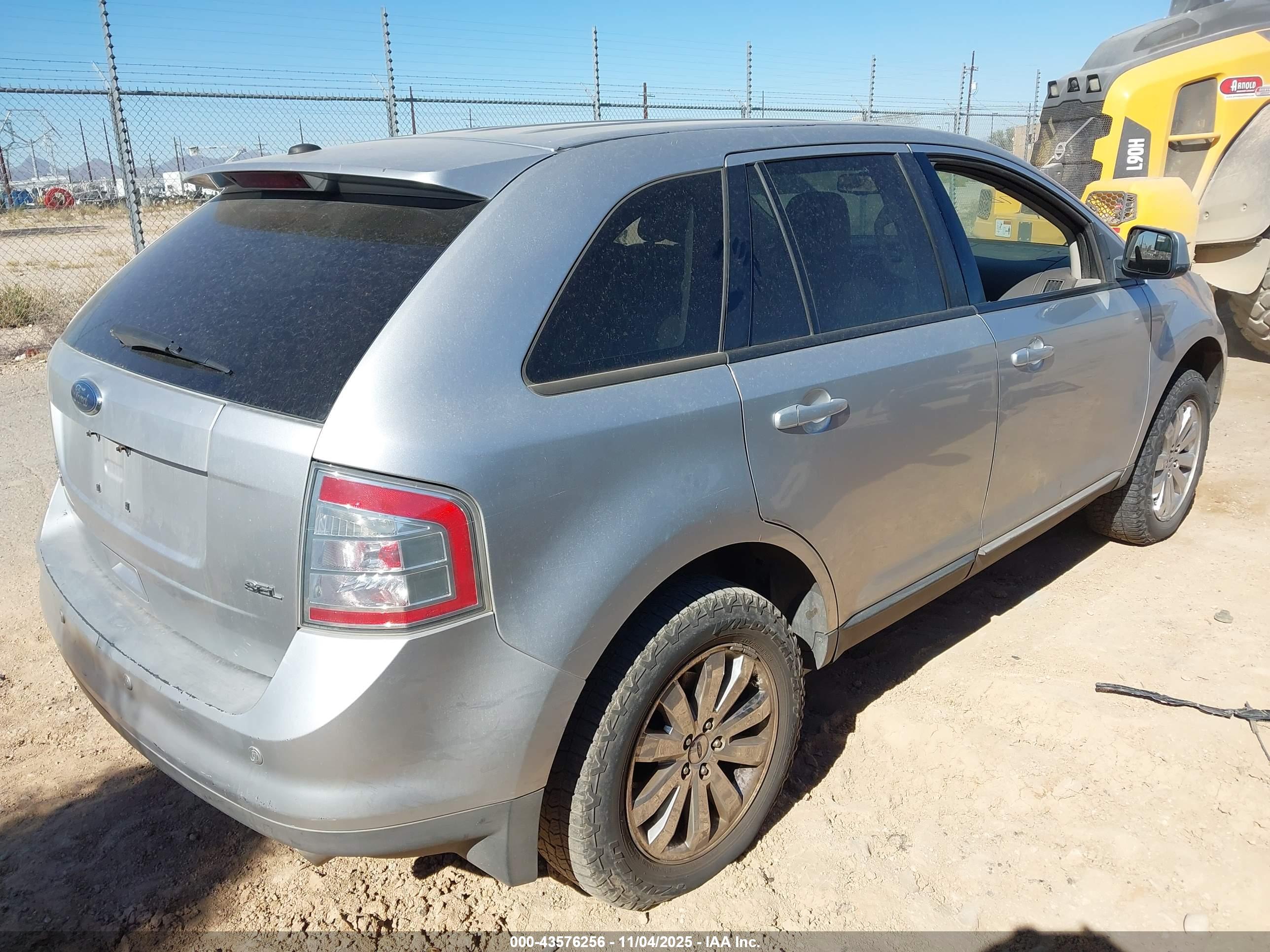 FORD EDGE image 4