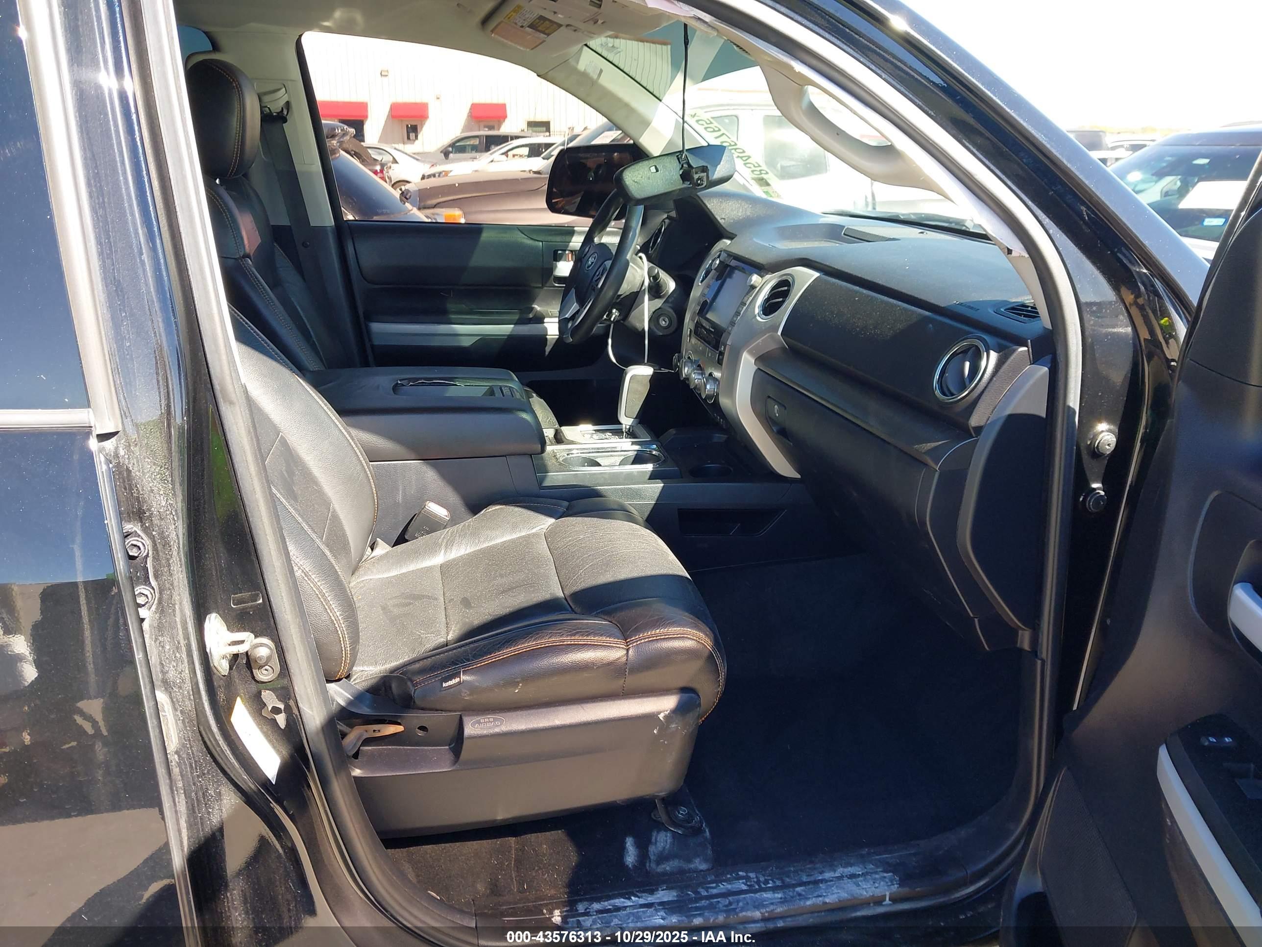 TOYOTA TUNDRA image 5