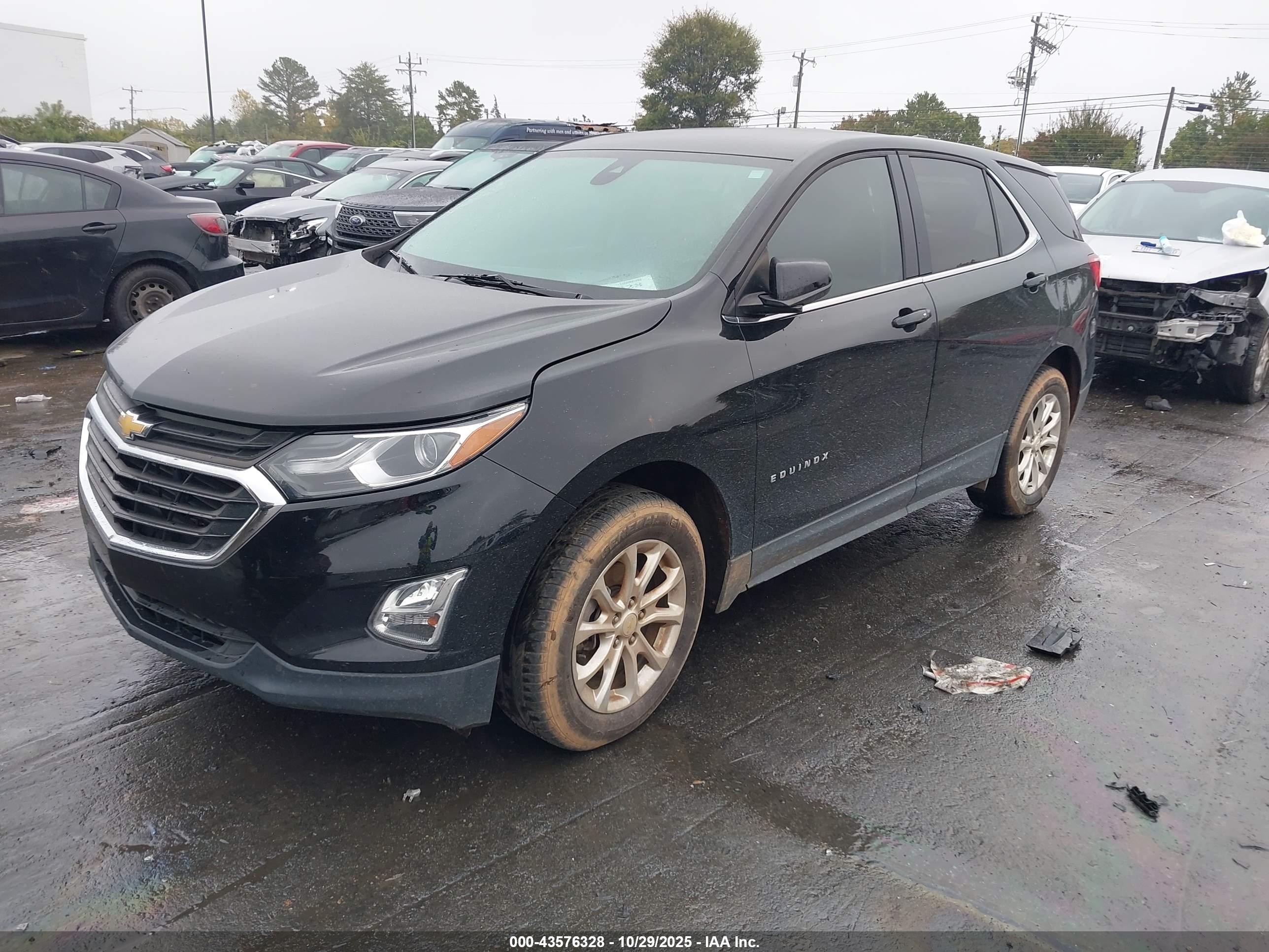 CHEVROLET EQUINOX image 2