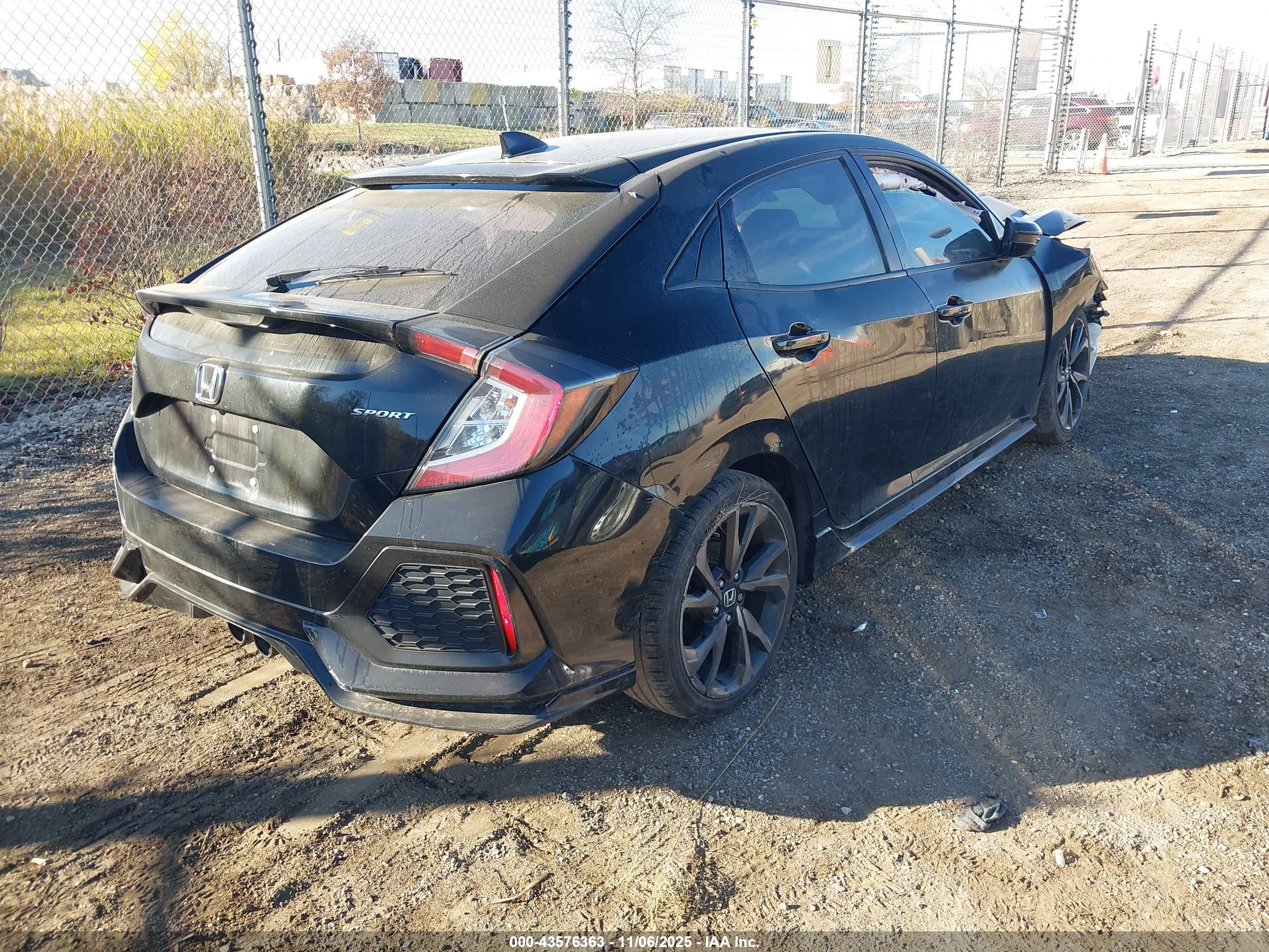 HONDA CIVIC image 4