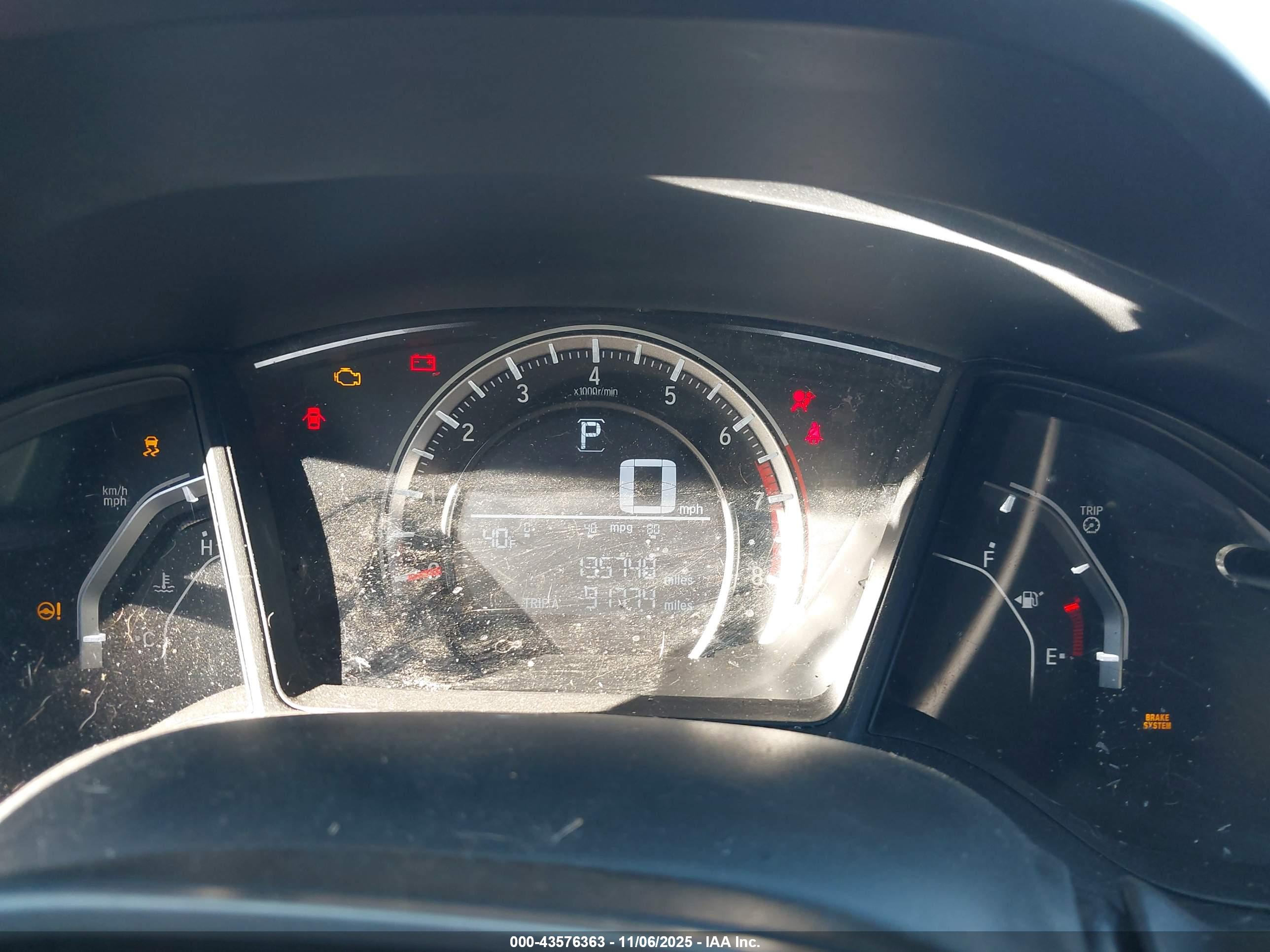 HONDA CIVIC image 7