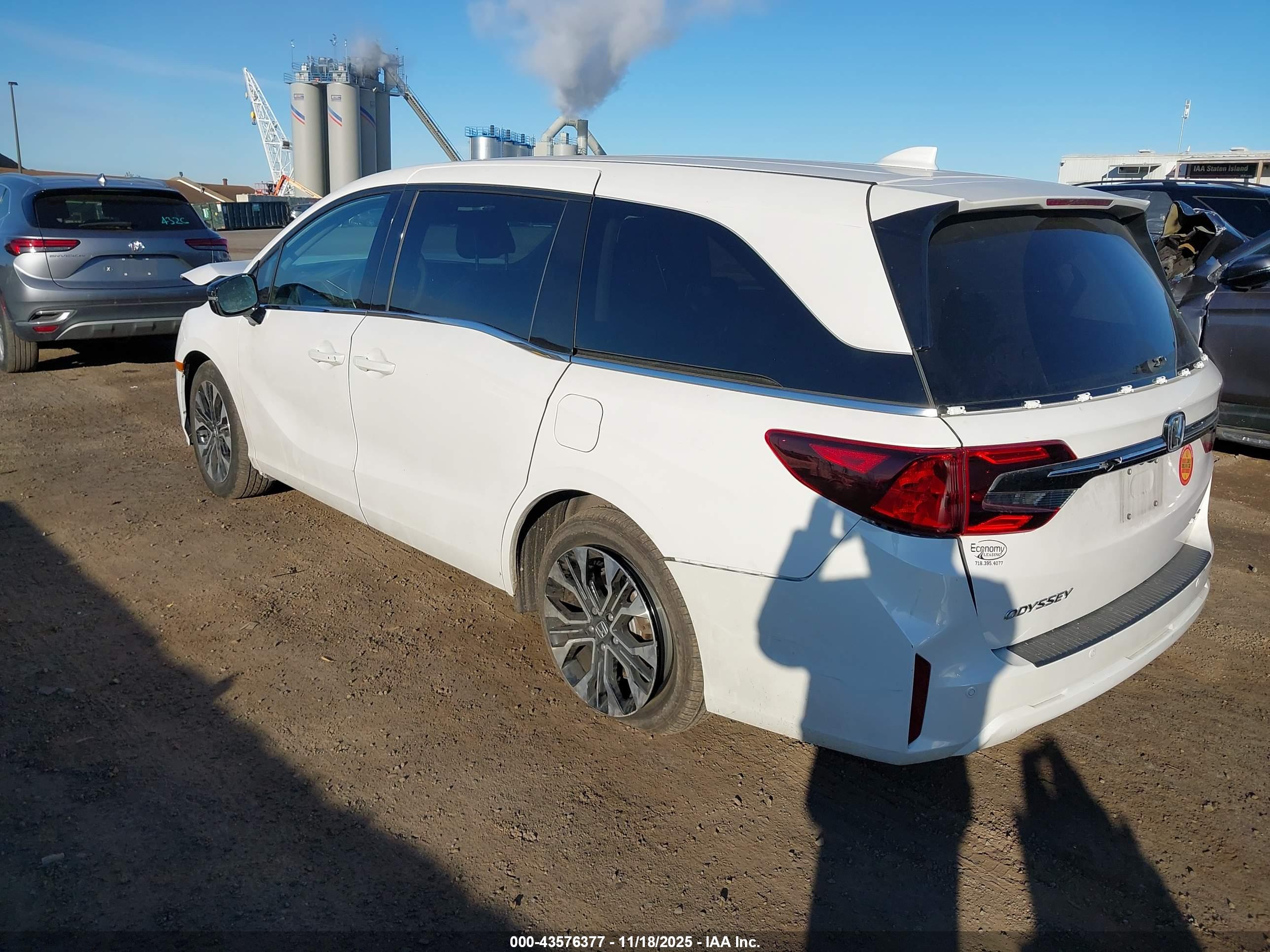 HONDA ODYSSEY image 3