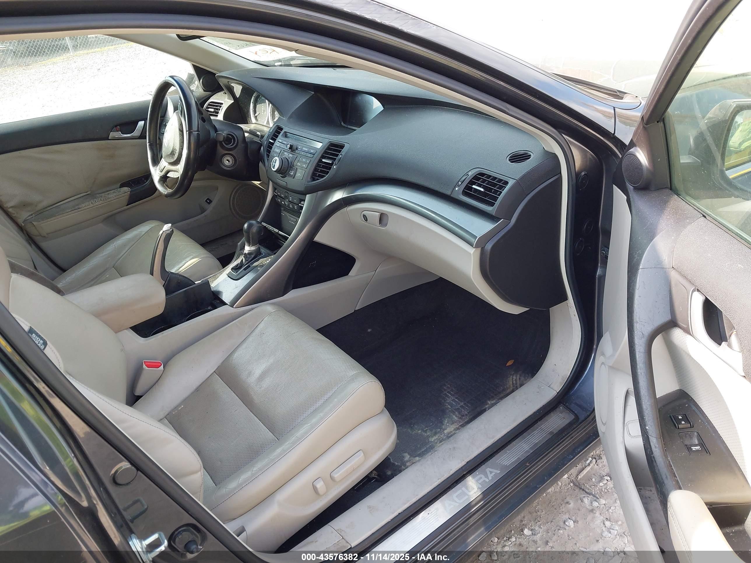 ACURA TSX image 5
