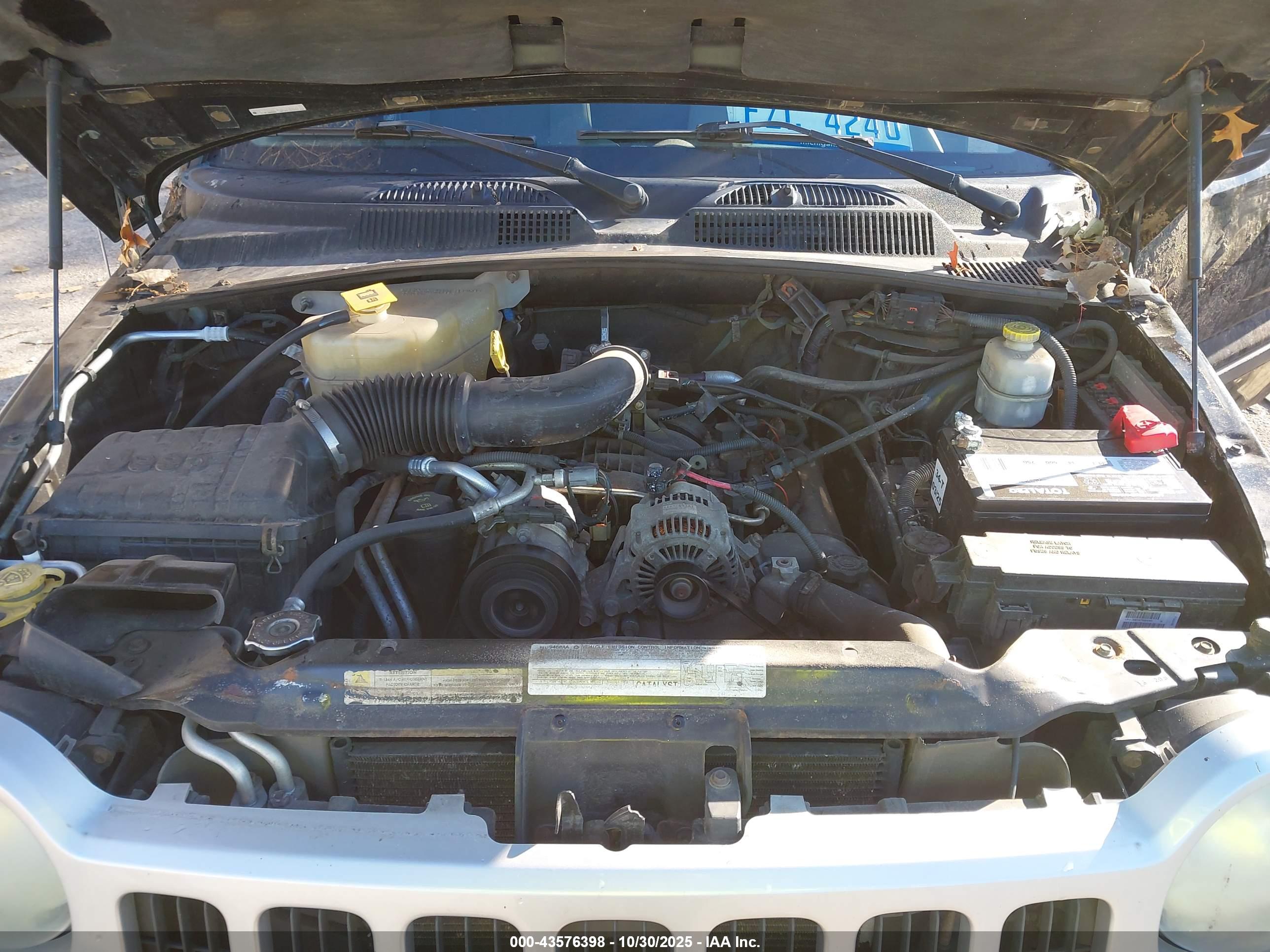 JEEP LIBERTY image 10