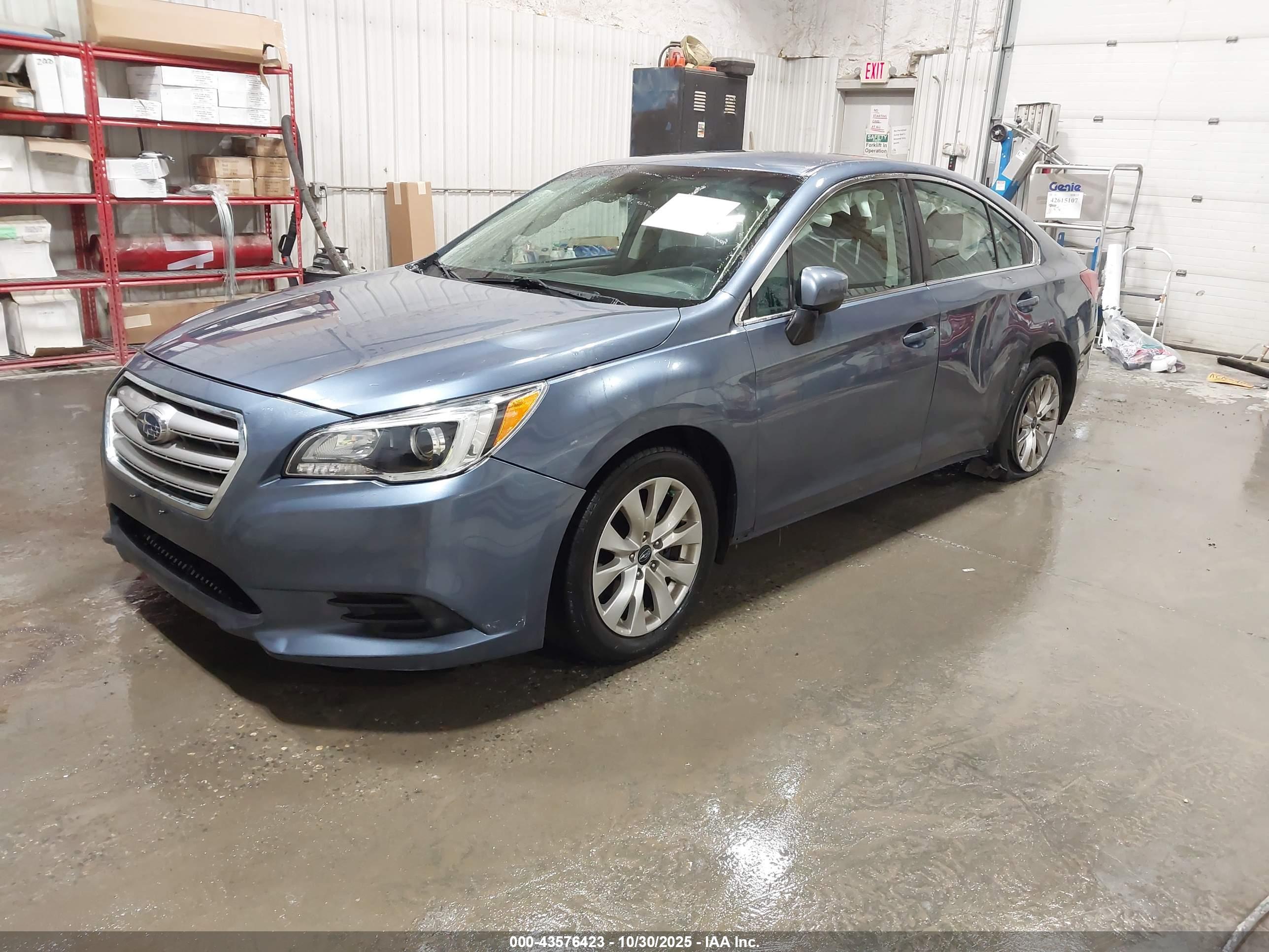 SUBARU LEGACY image 2