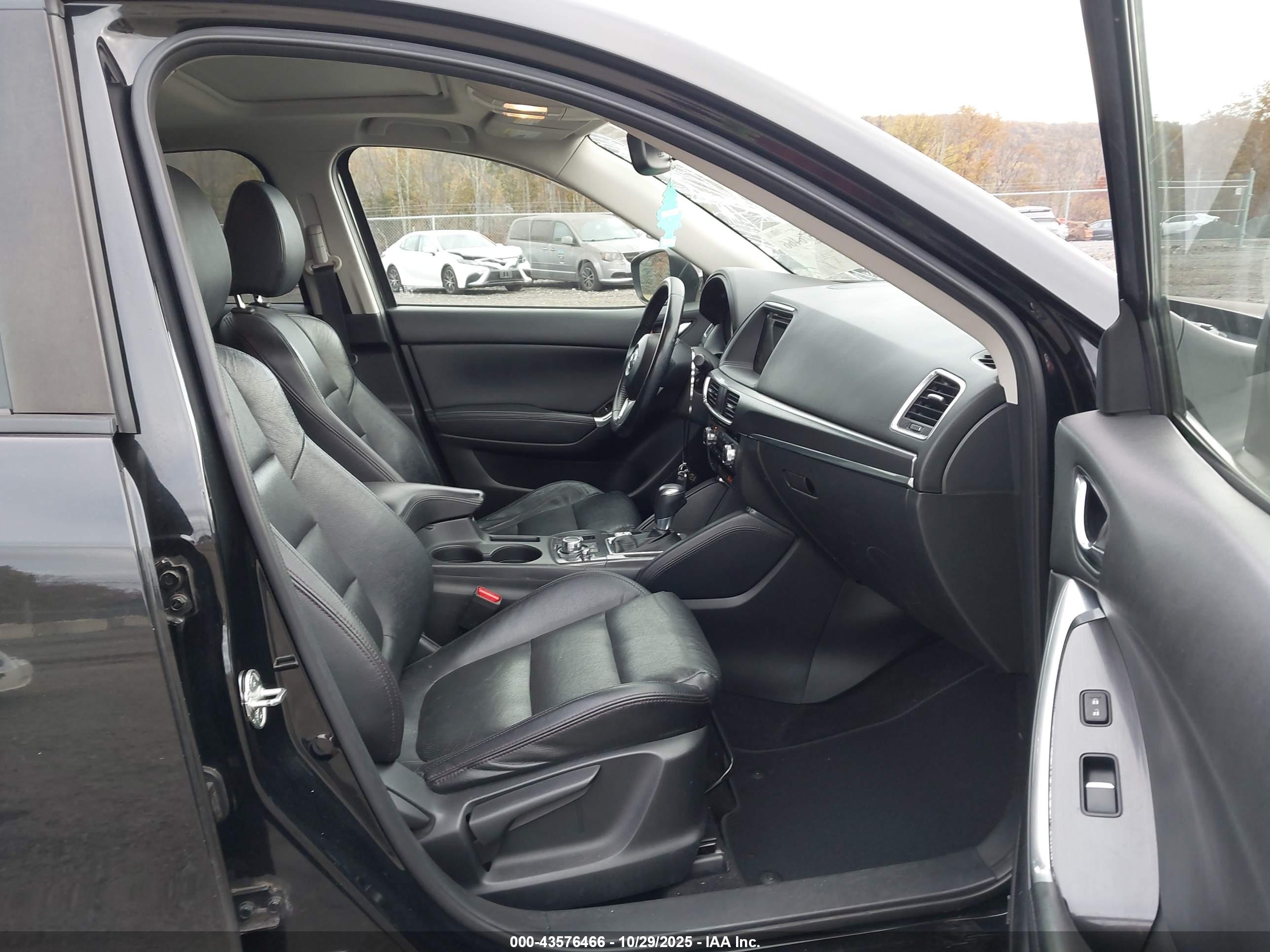 MAZDA CX-5 image 5